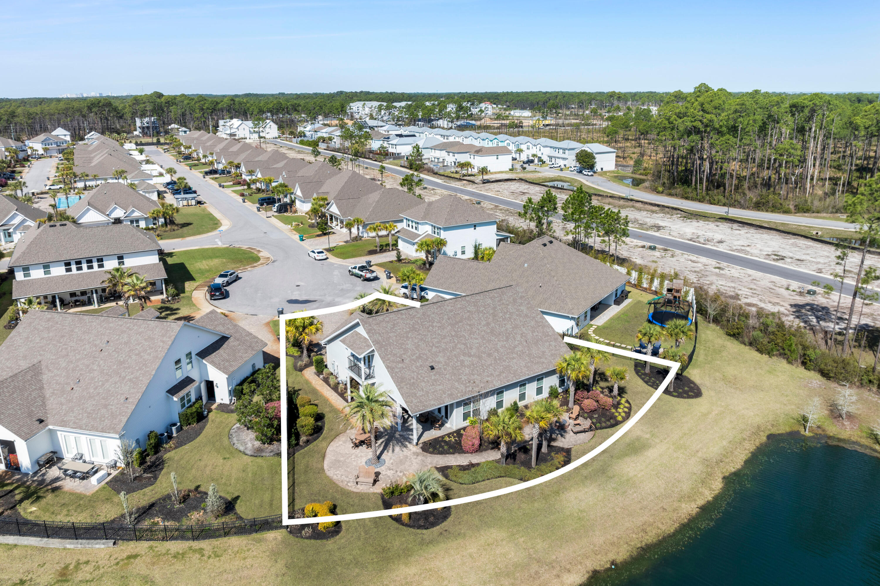 LAKEVIEW - Residential