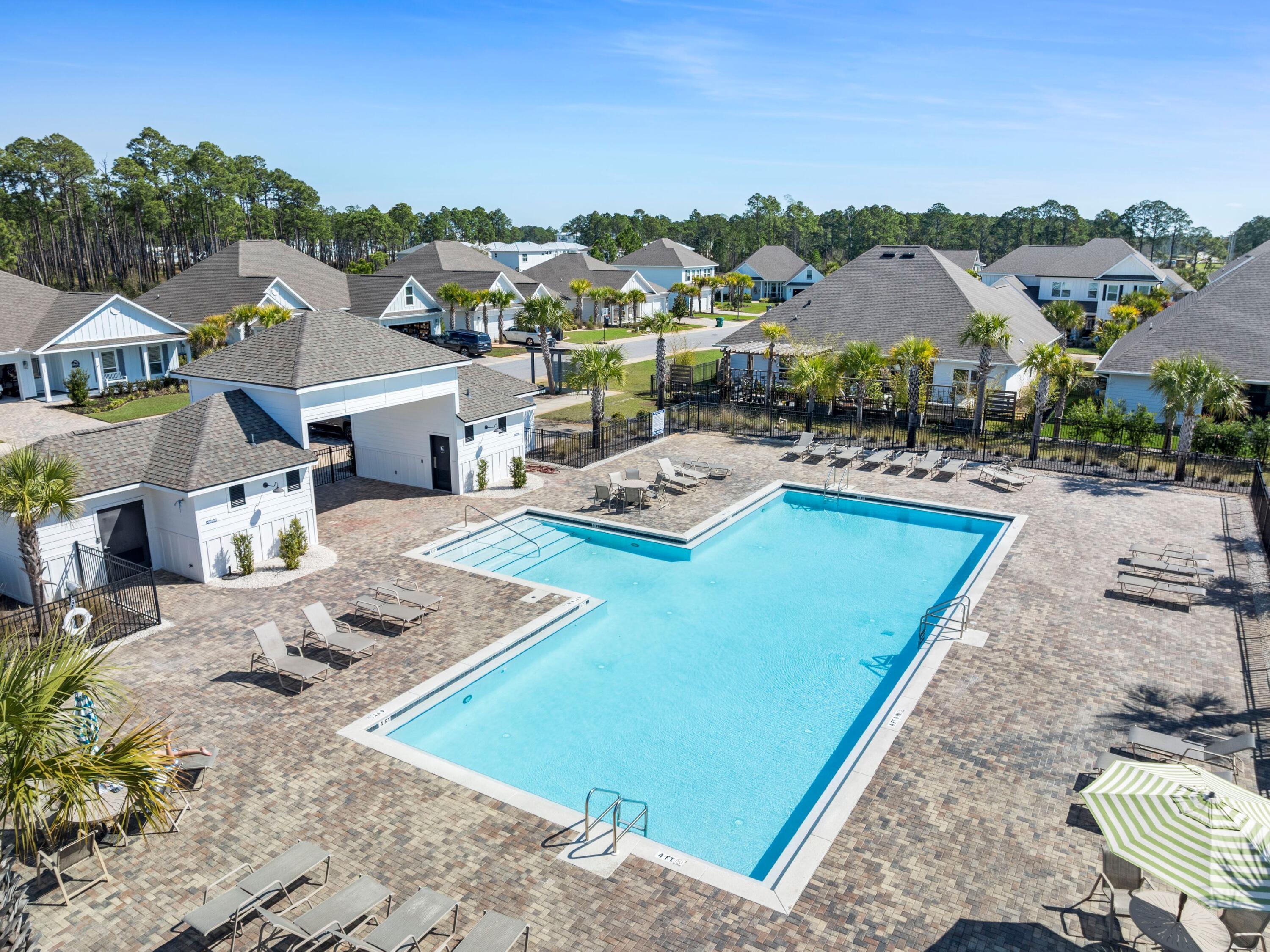 LAKEVIEW - Residential