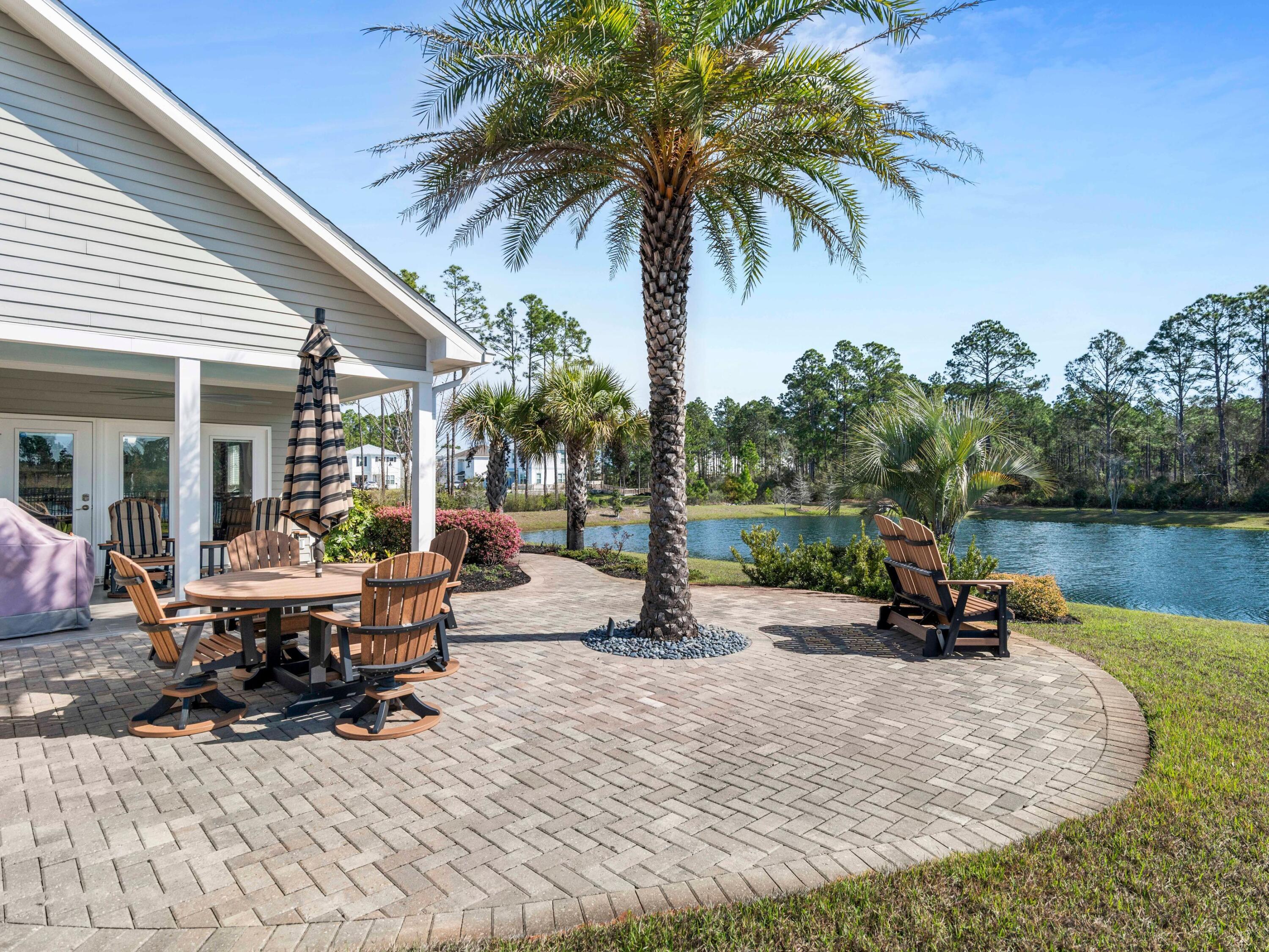 LAKEVIEW - Residential