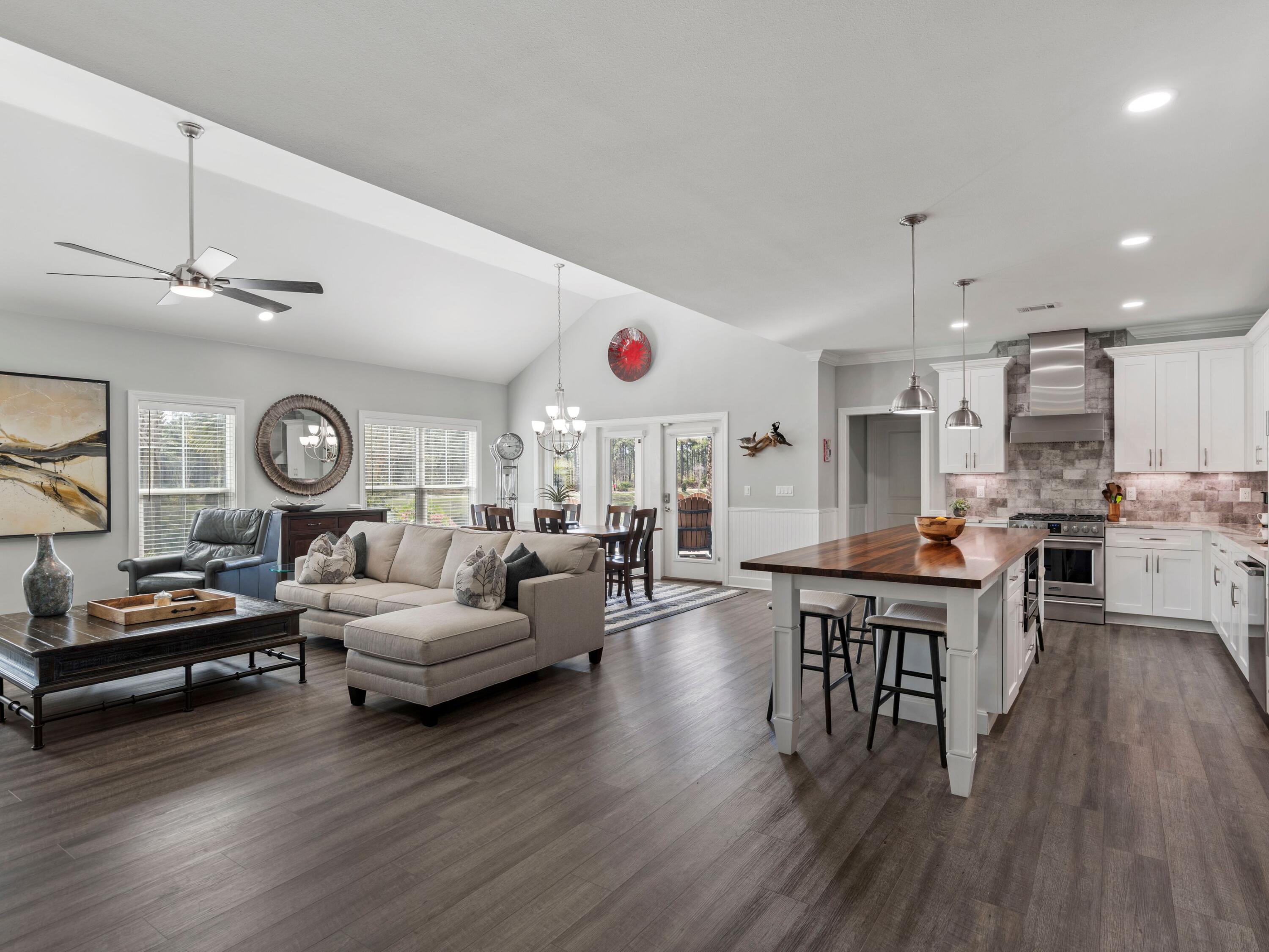 LAKEVIEW - Residential