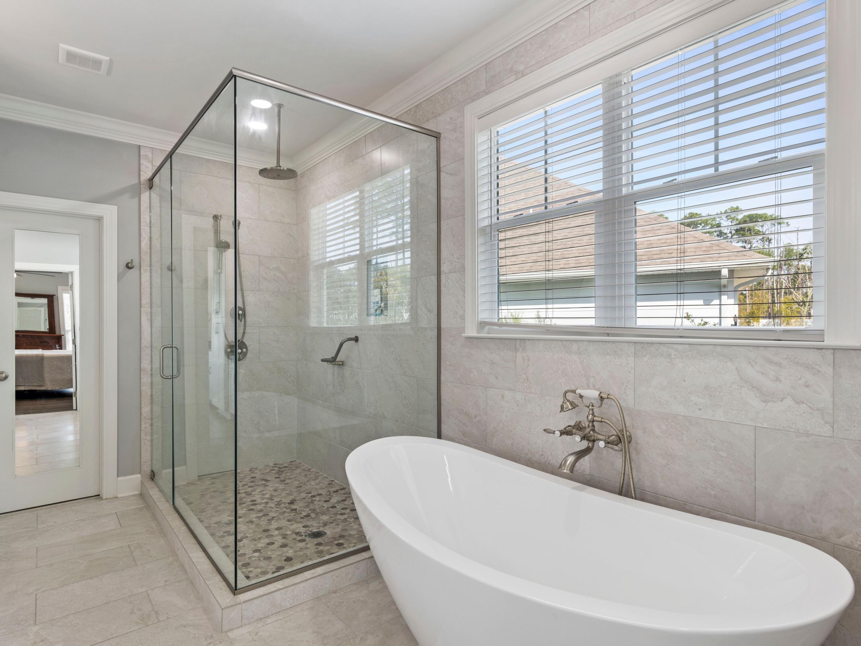 LAKEVIEW - Residential