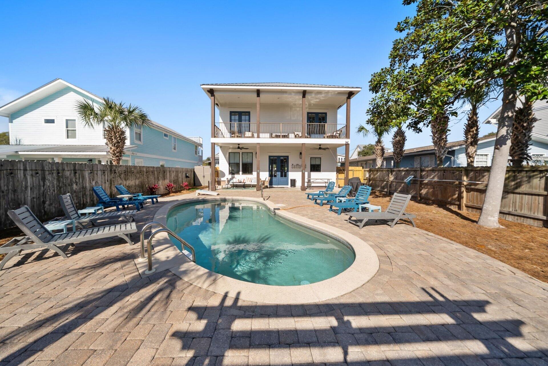 85 Cobia Street