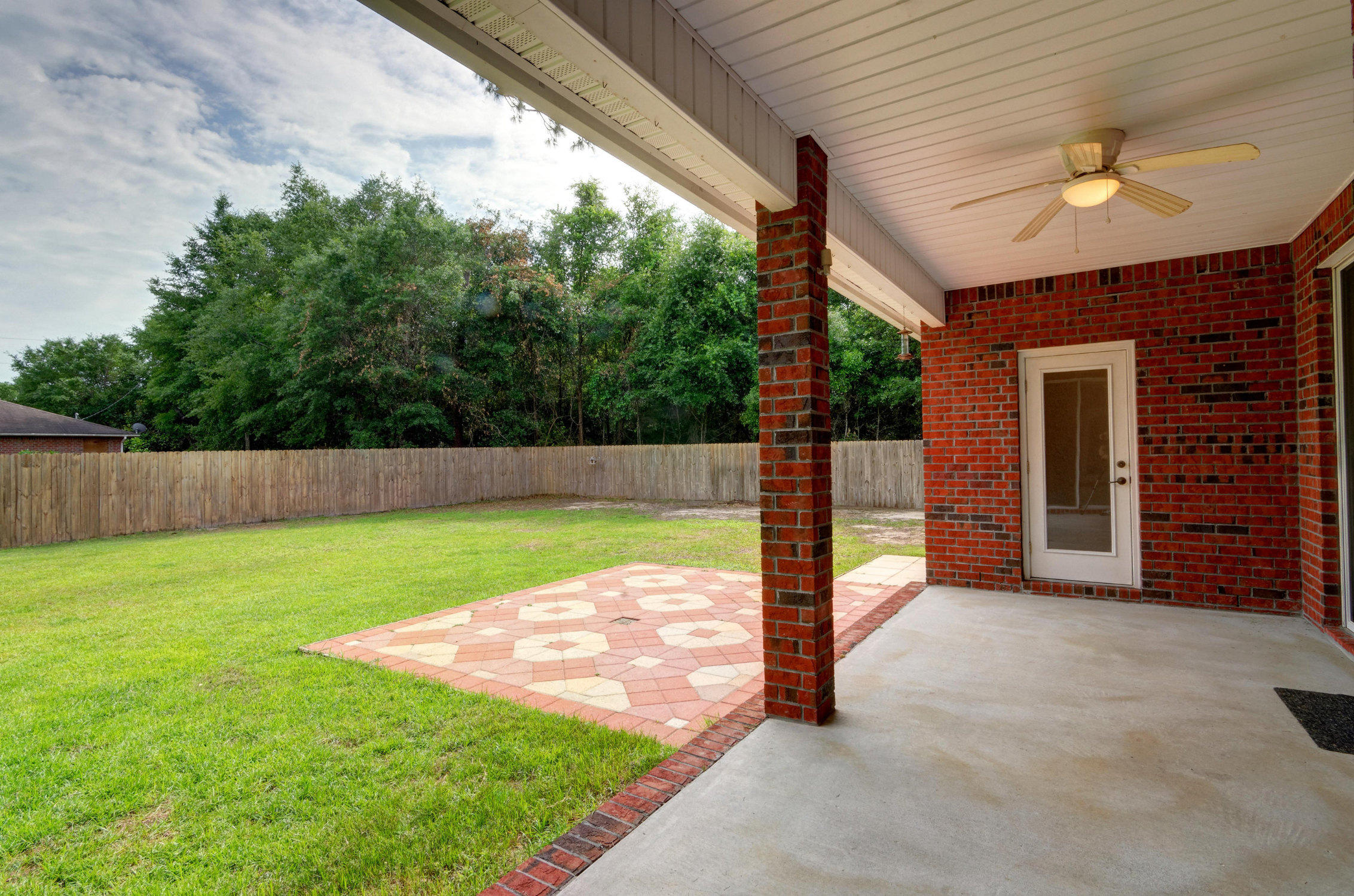 MOSSY OAKS - Residential