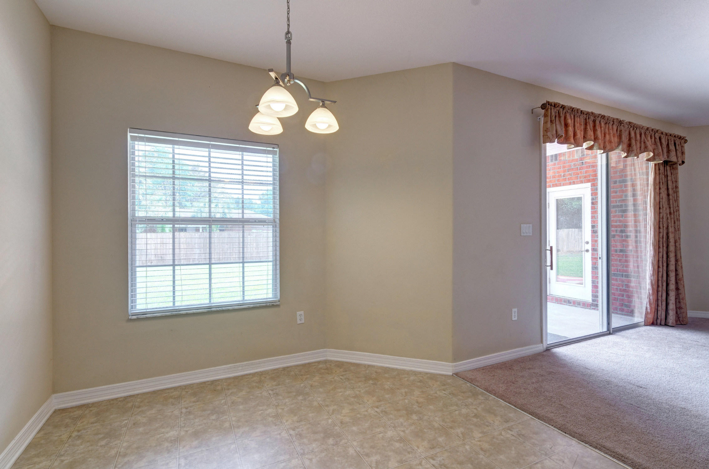 MOSSY OAKS - Residential