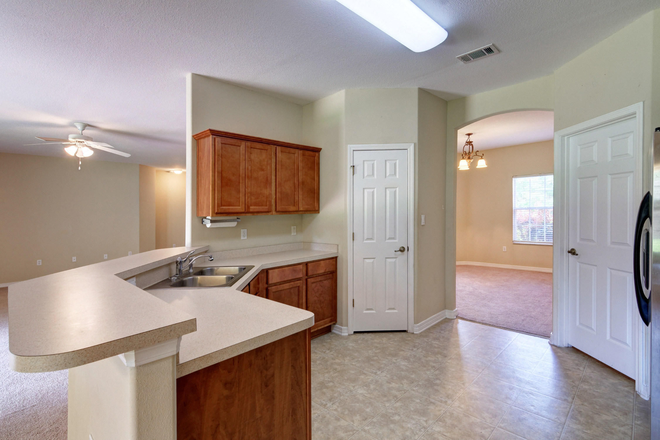 MOSSY OAKS - Residential