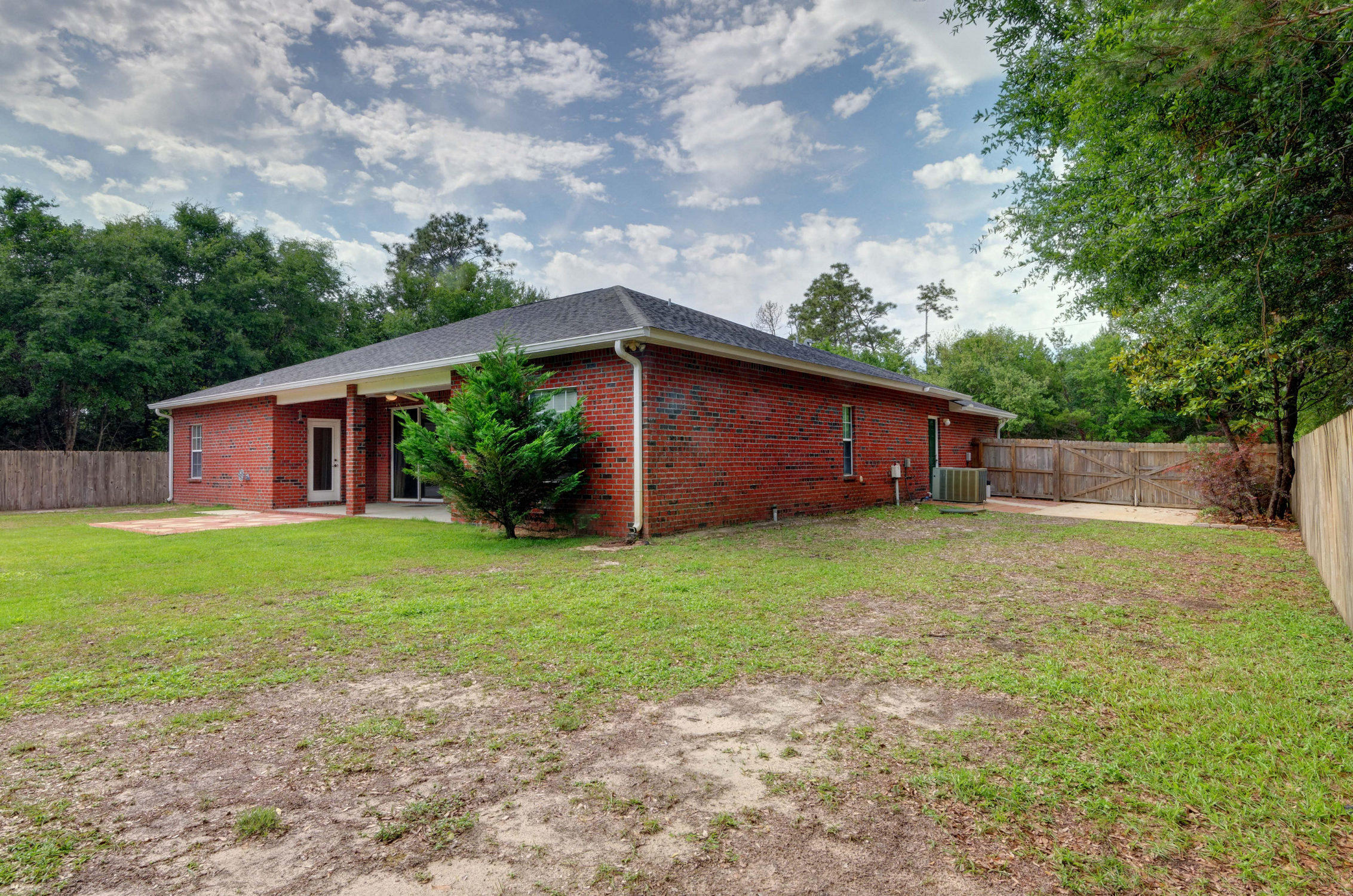 MOSSY OAKS - Residential