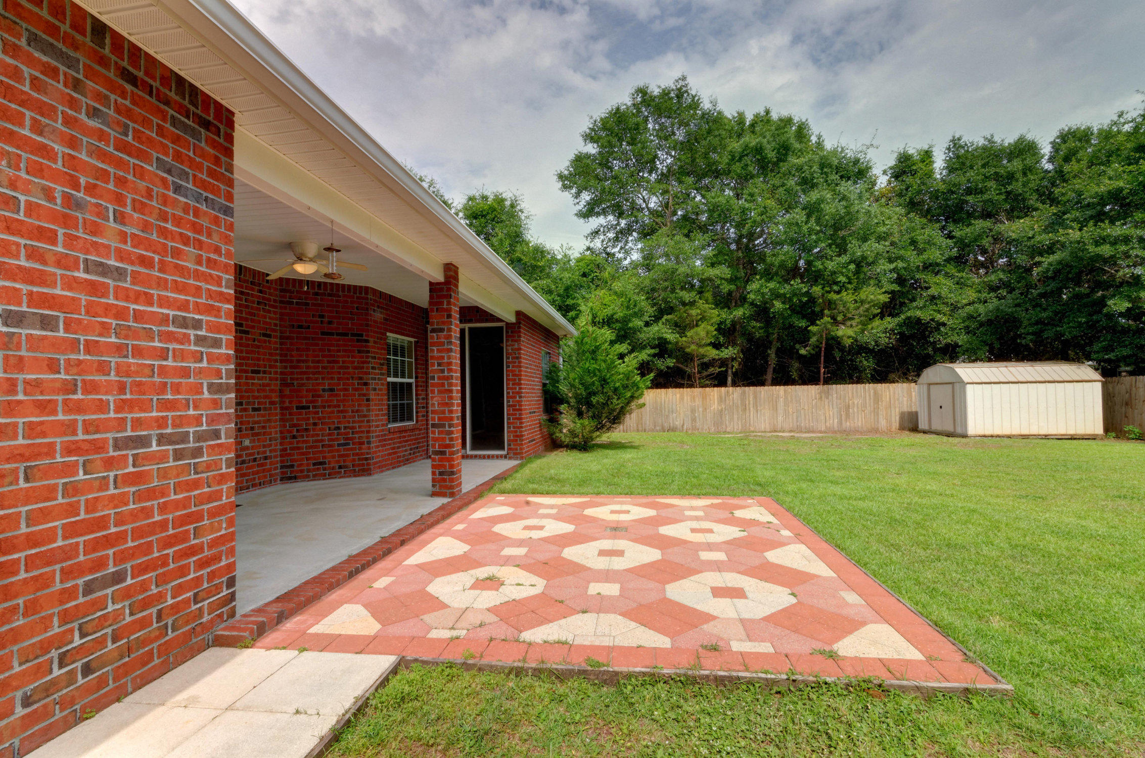 MOSSY OAKS - Residential