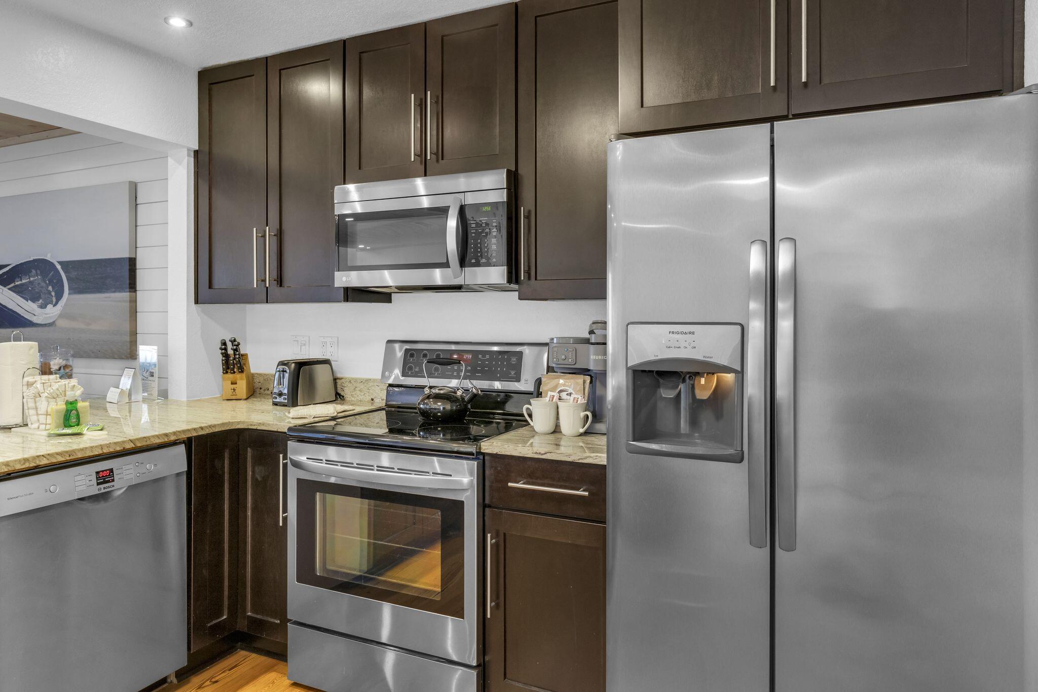 TOPS'L TENNIS VILLAGE - Residential