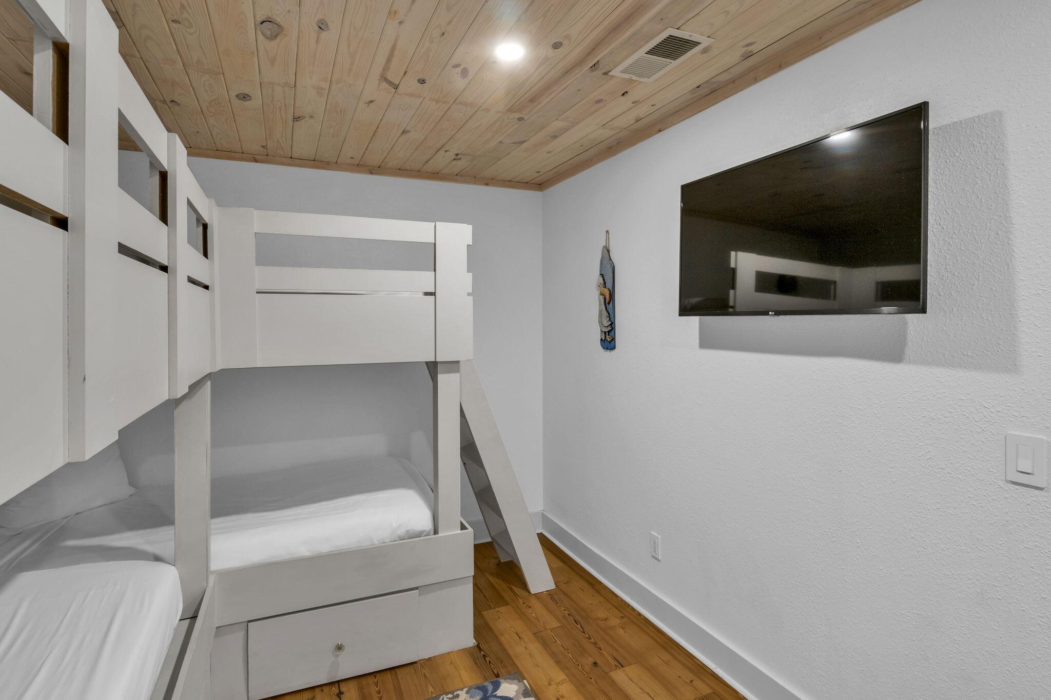 TOPS'L TENNIS VILLAGE - Residential