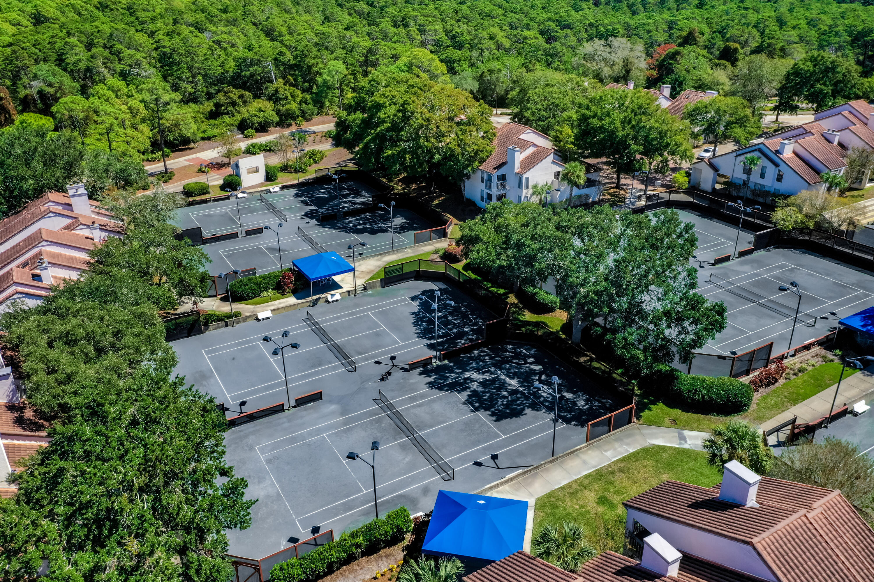 TOPS'L TENNIS VILLAGE - Residential