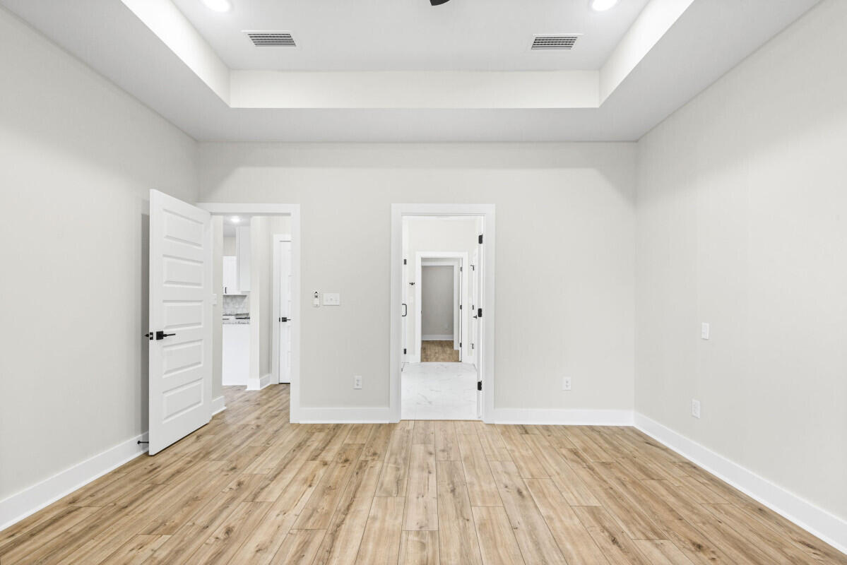 TEN LAKE ESTATES UNIT 2 - Residential