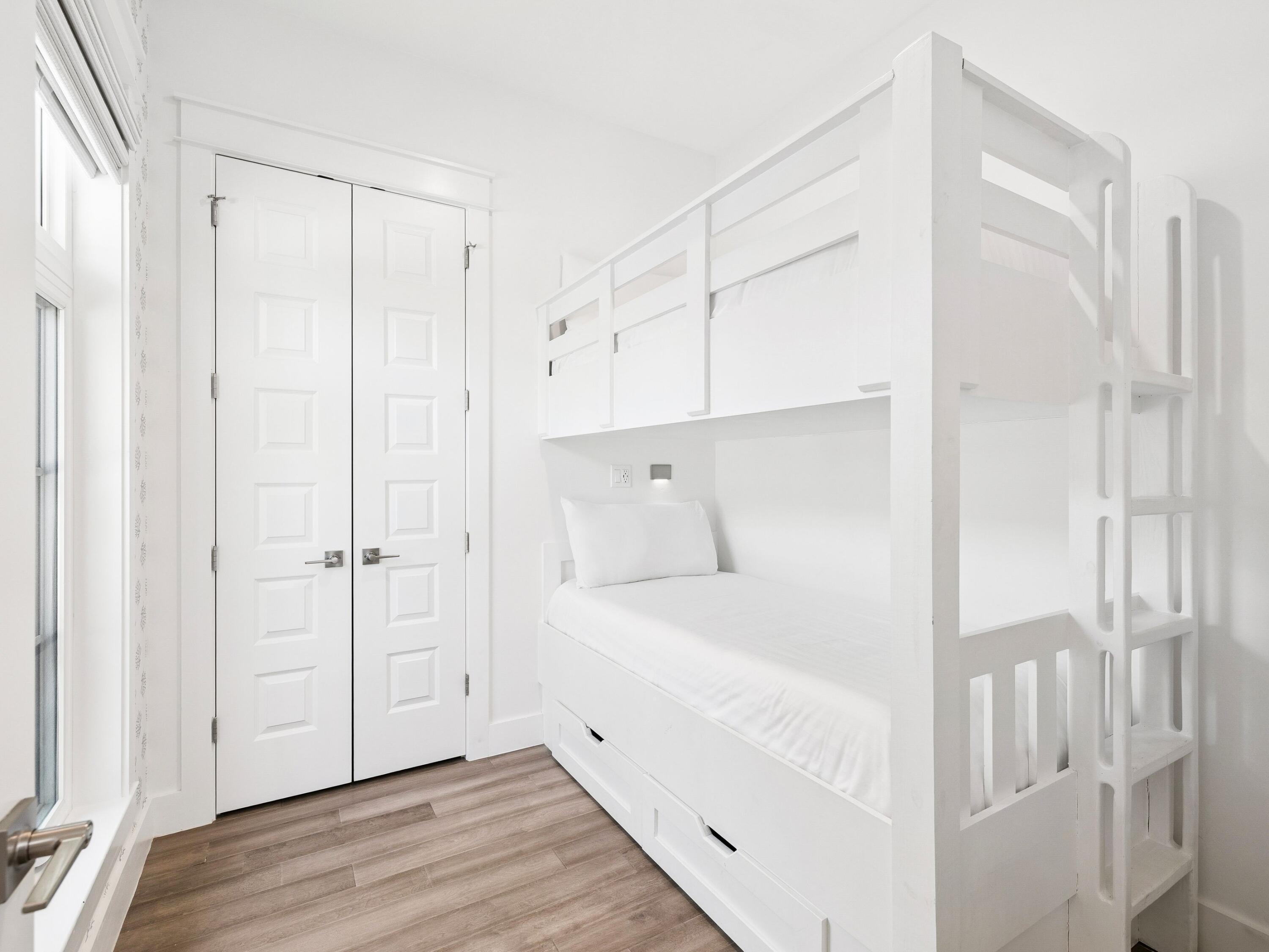 GULFVIEW HEIGHTS - Residential