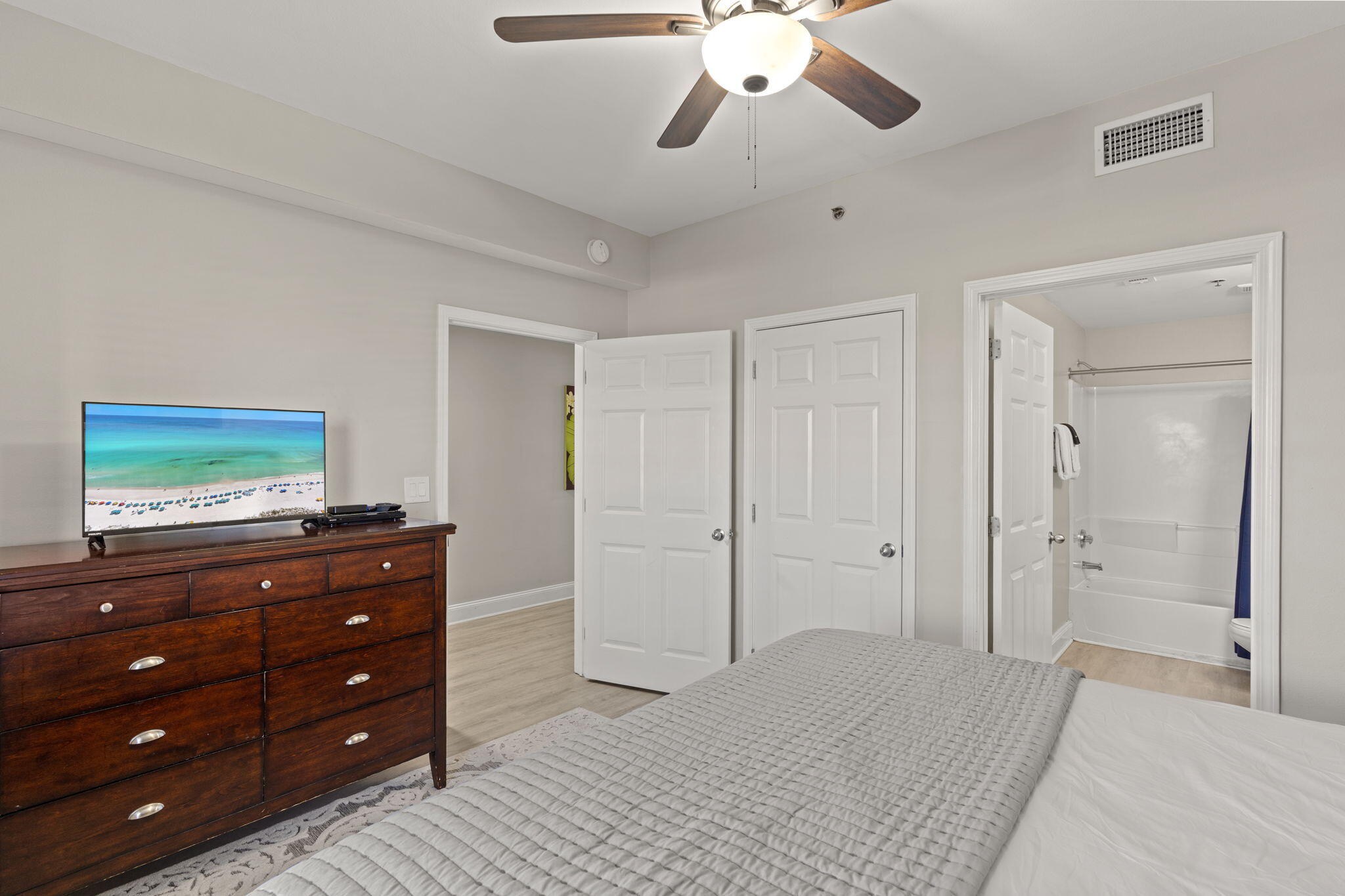 Laketown Wharf Phase II - Residential