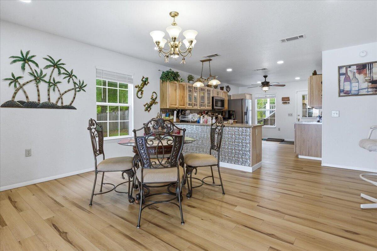 KING LAKE ESTATES - Residential