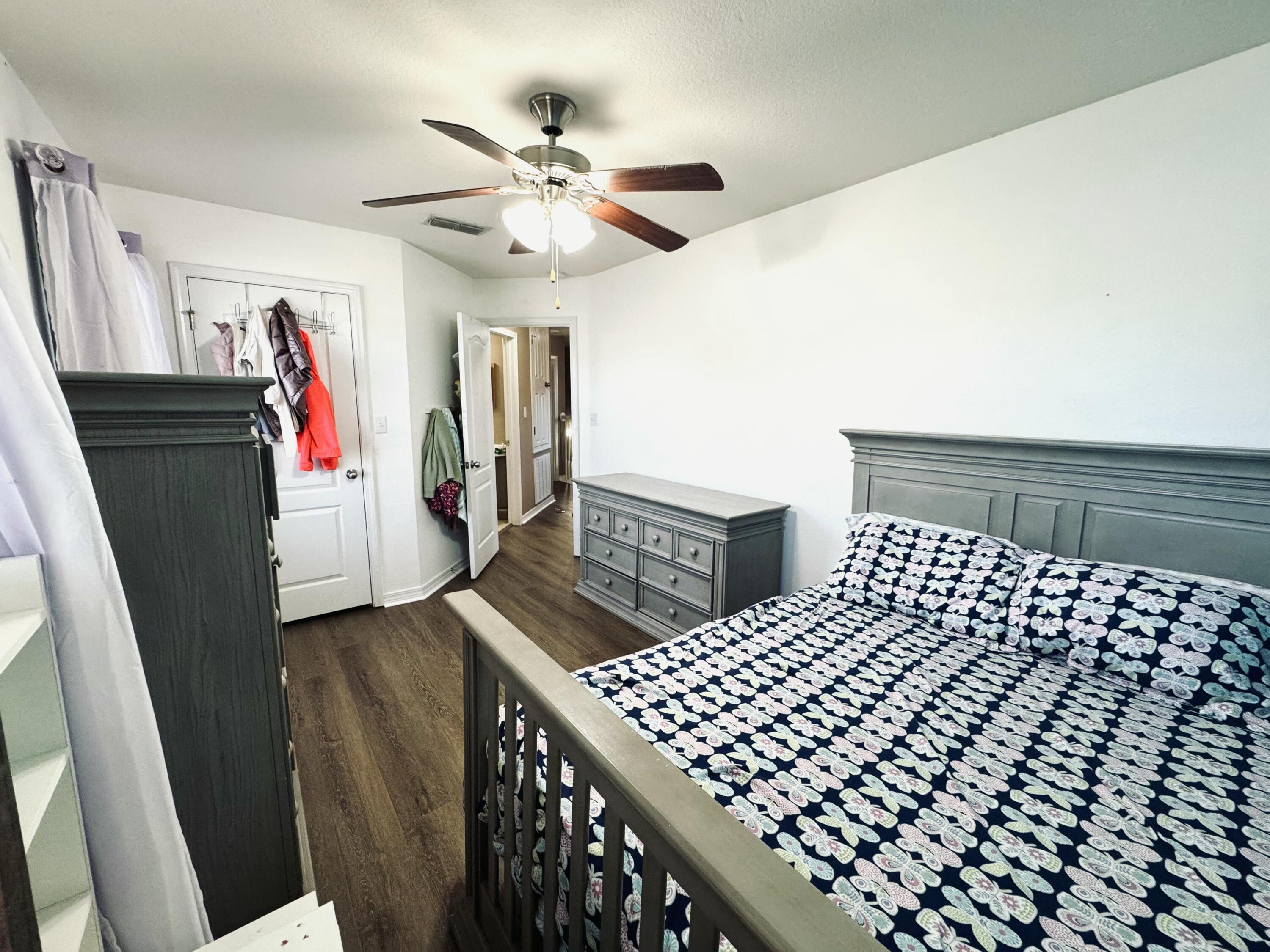 EAGLE BAY - Residential