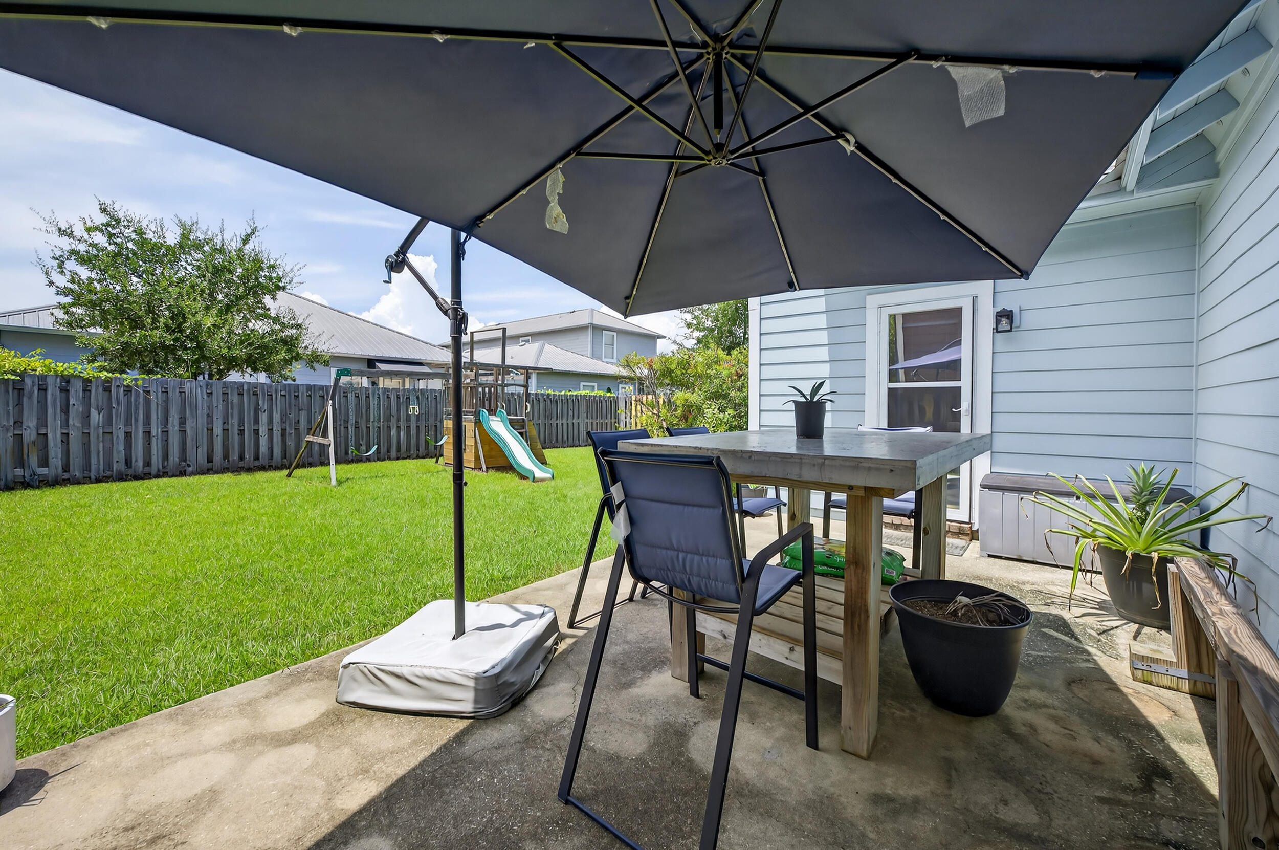 EAGLE BAY - Residential