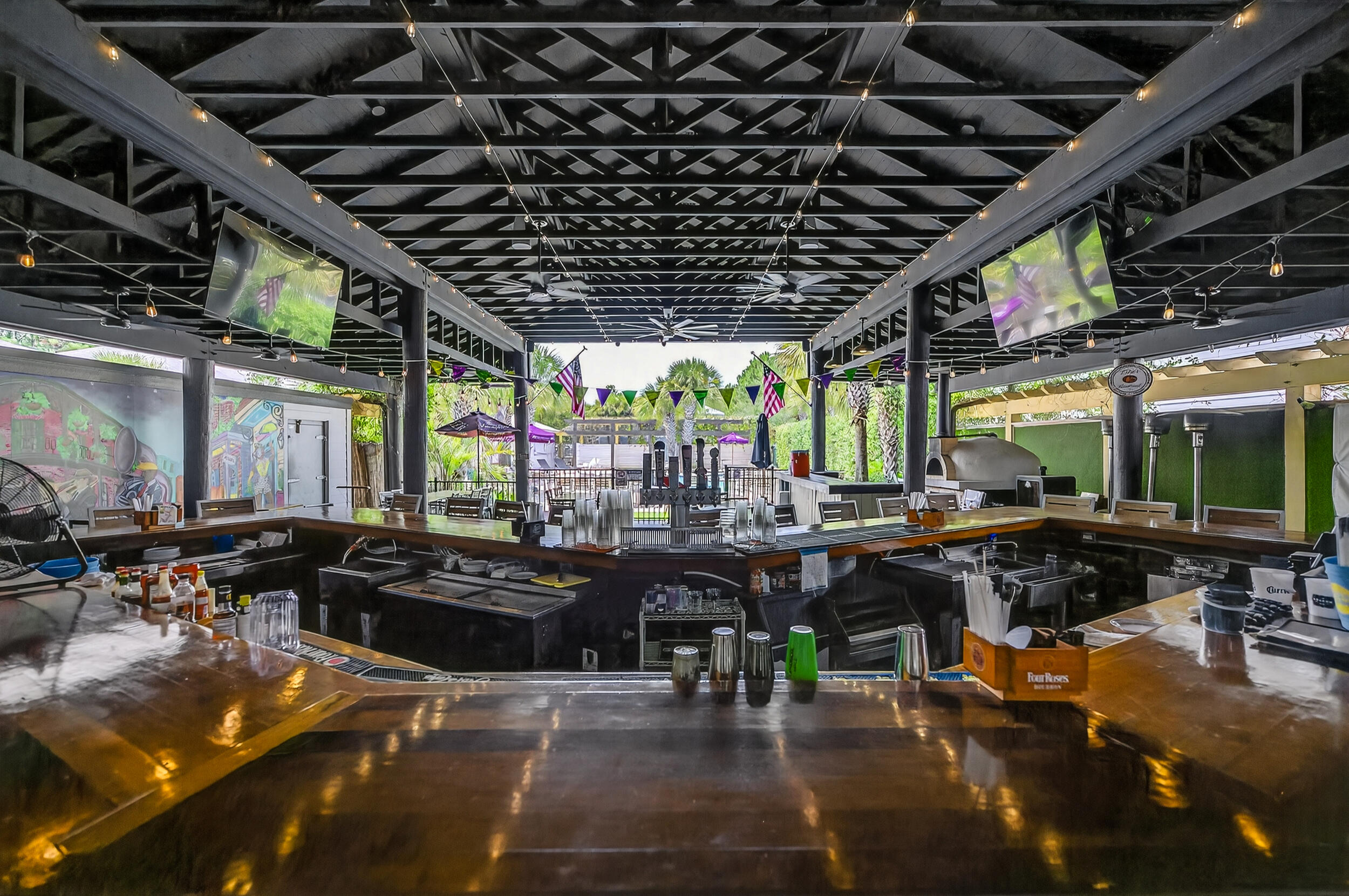 EAGLE BAY - Residential