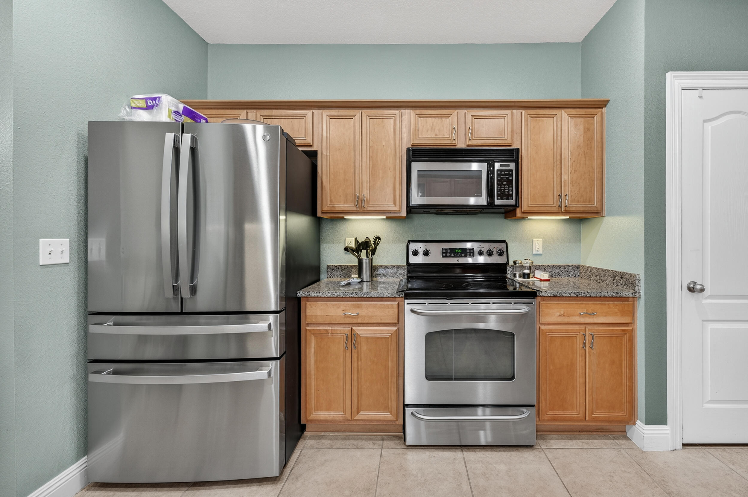 EAGLE BAY - Residential