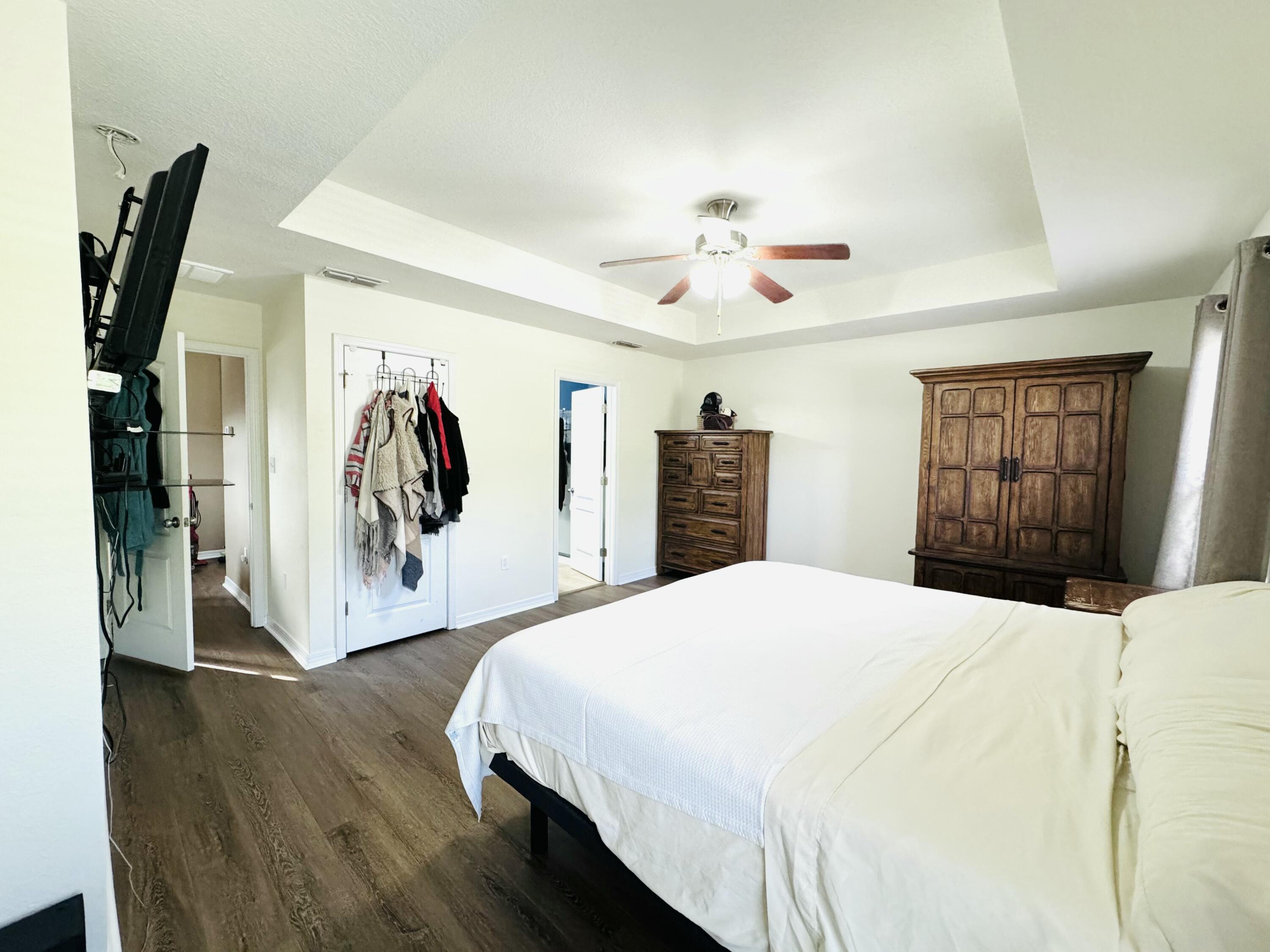 EAGLE BAY - Residential