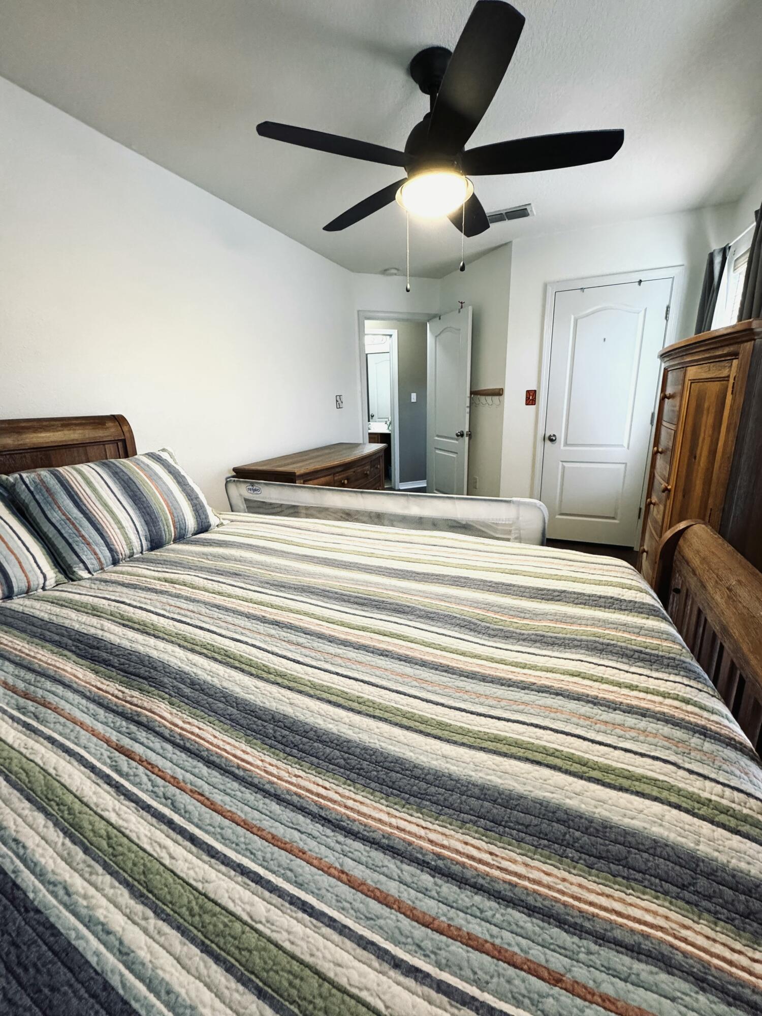 EAGLE BAY - Residential