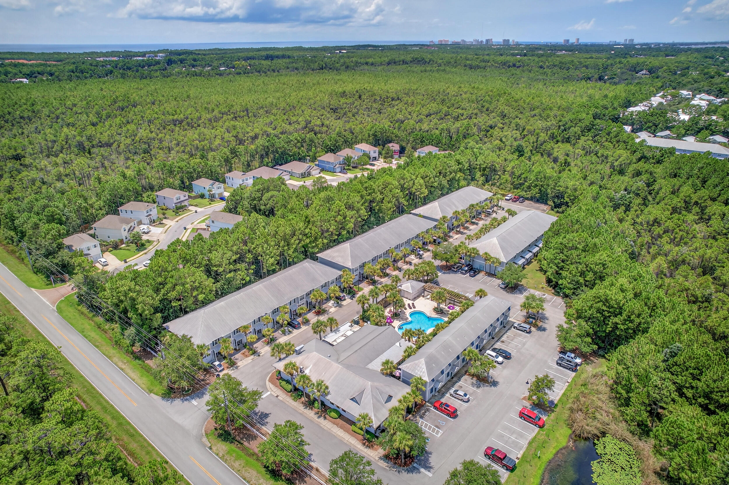 EAGLE BAY - Residential