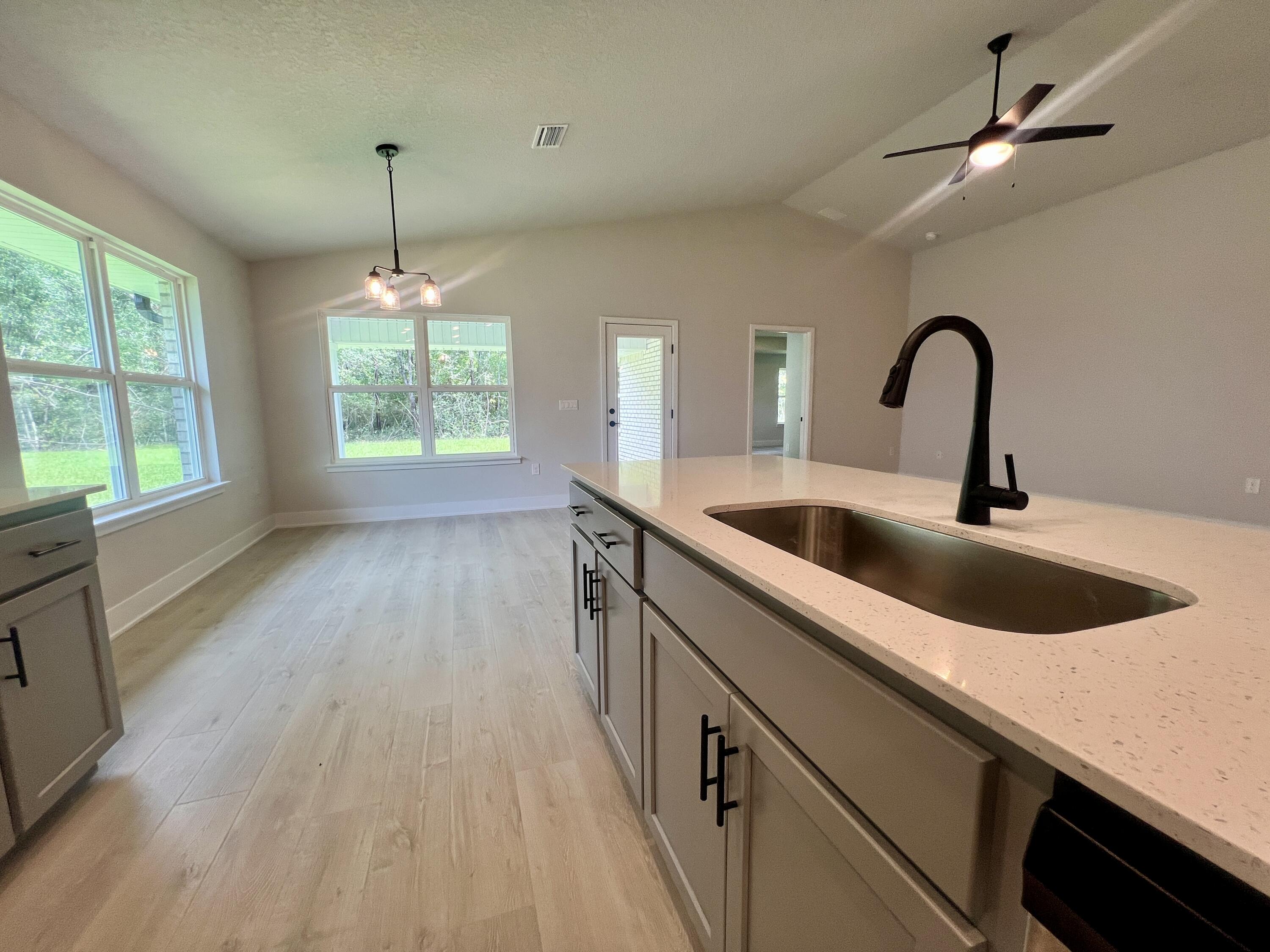 HIDDEN PINES PH 1 - Residential