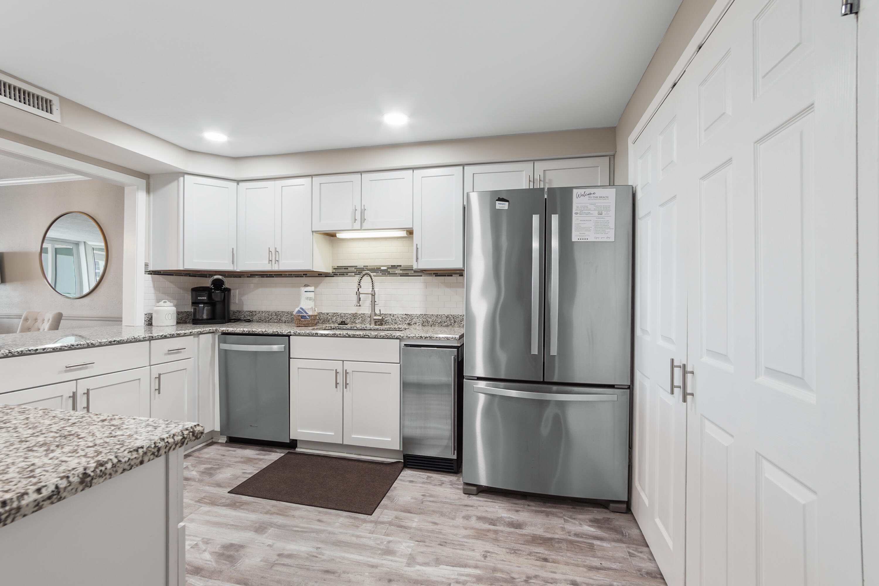 SHORELINE TOWERS 3 - Residential