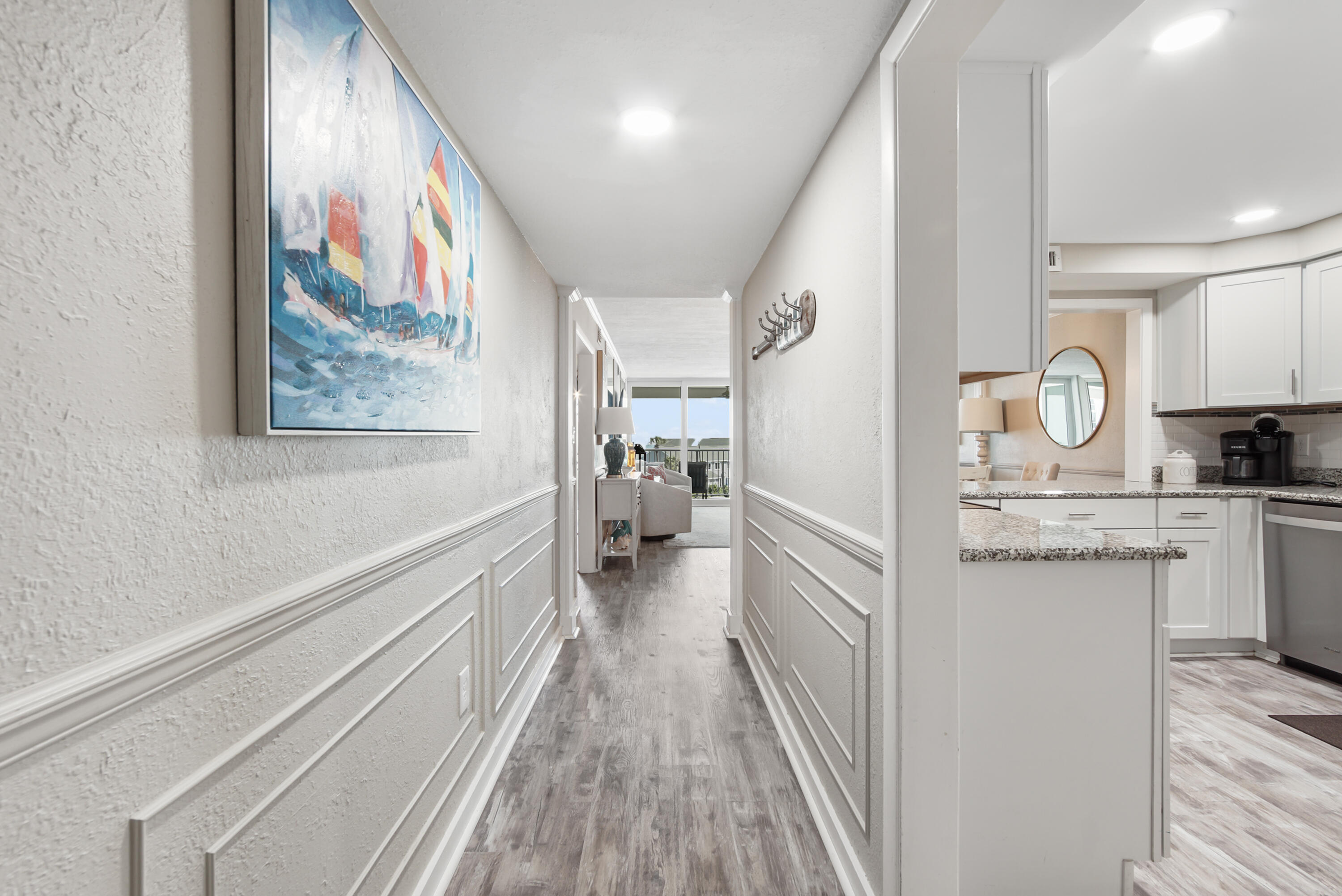 SHORELINE TOWERS 3 - Residential