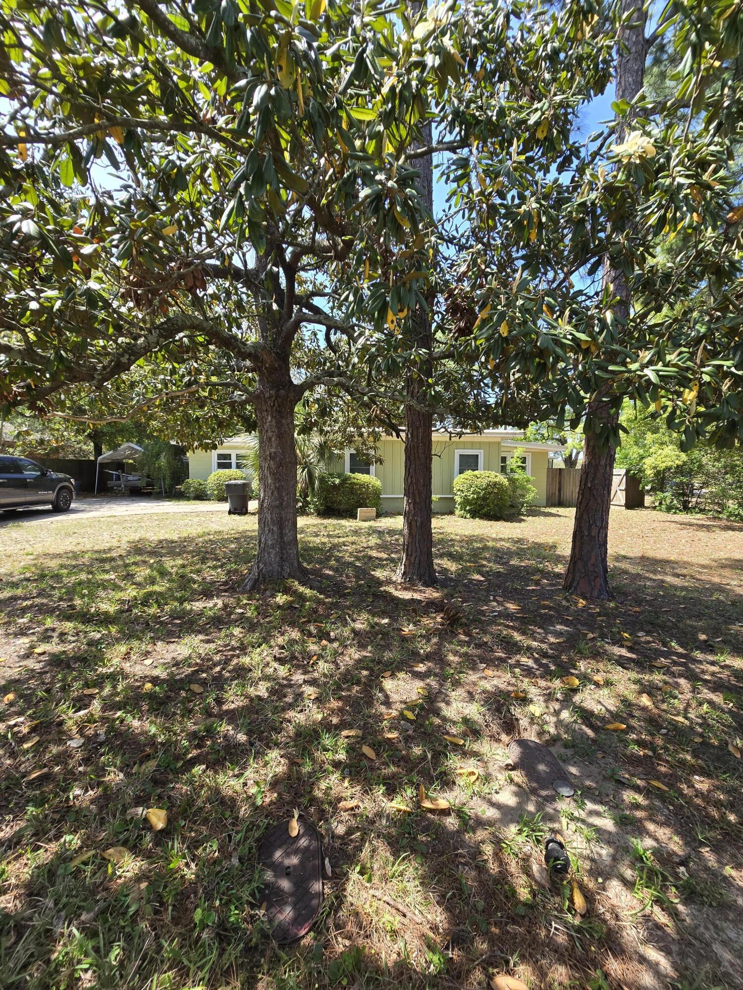 PARK PLACE 3RD ADDN LOT 8 BLK 8 - Residential Lease