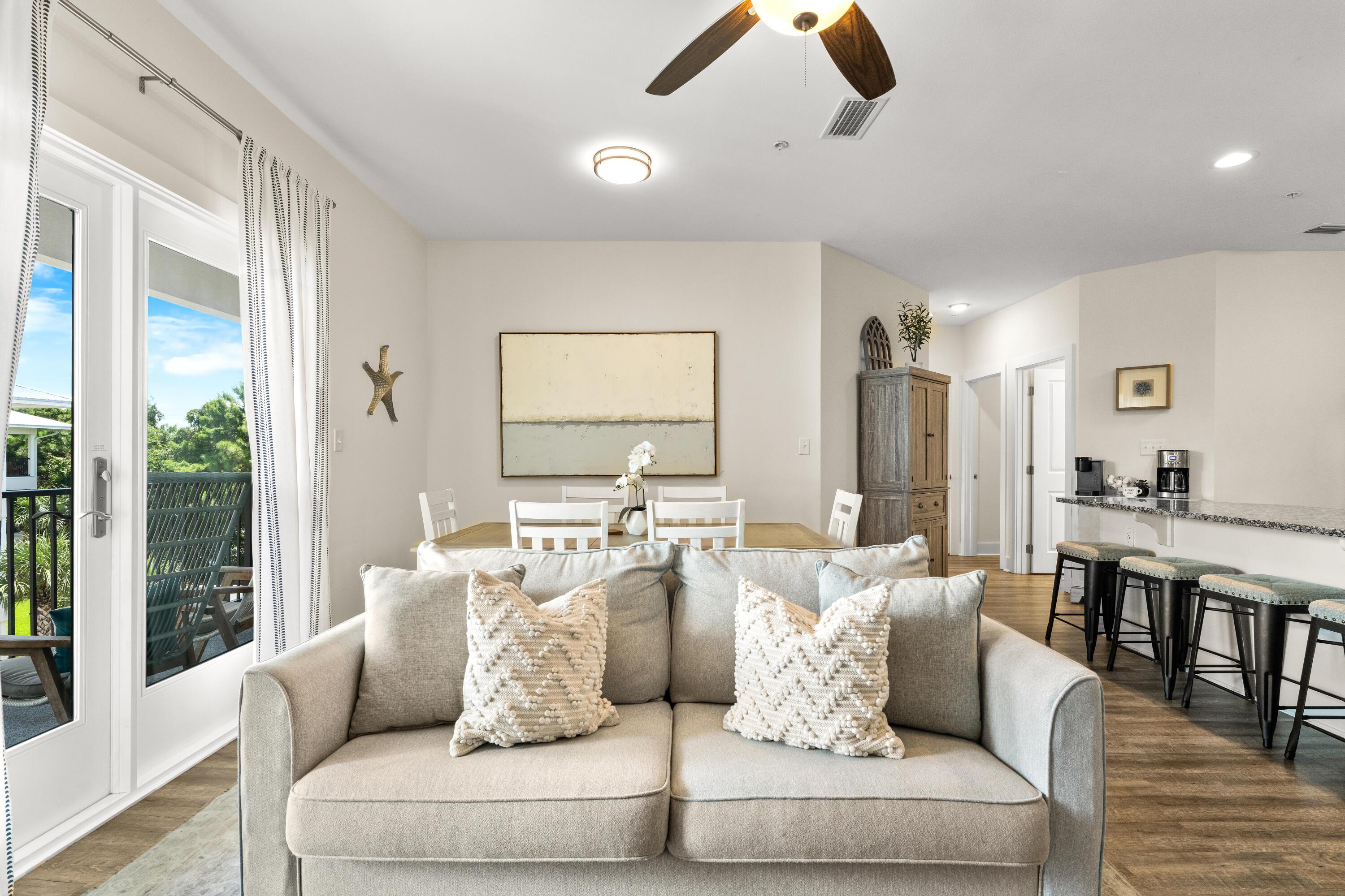 HIDDEN LAKE Condominium - Residential