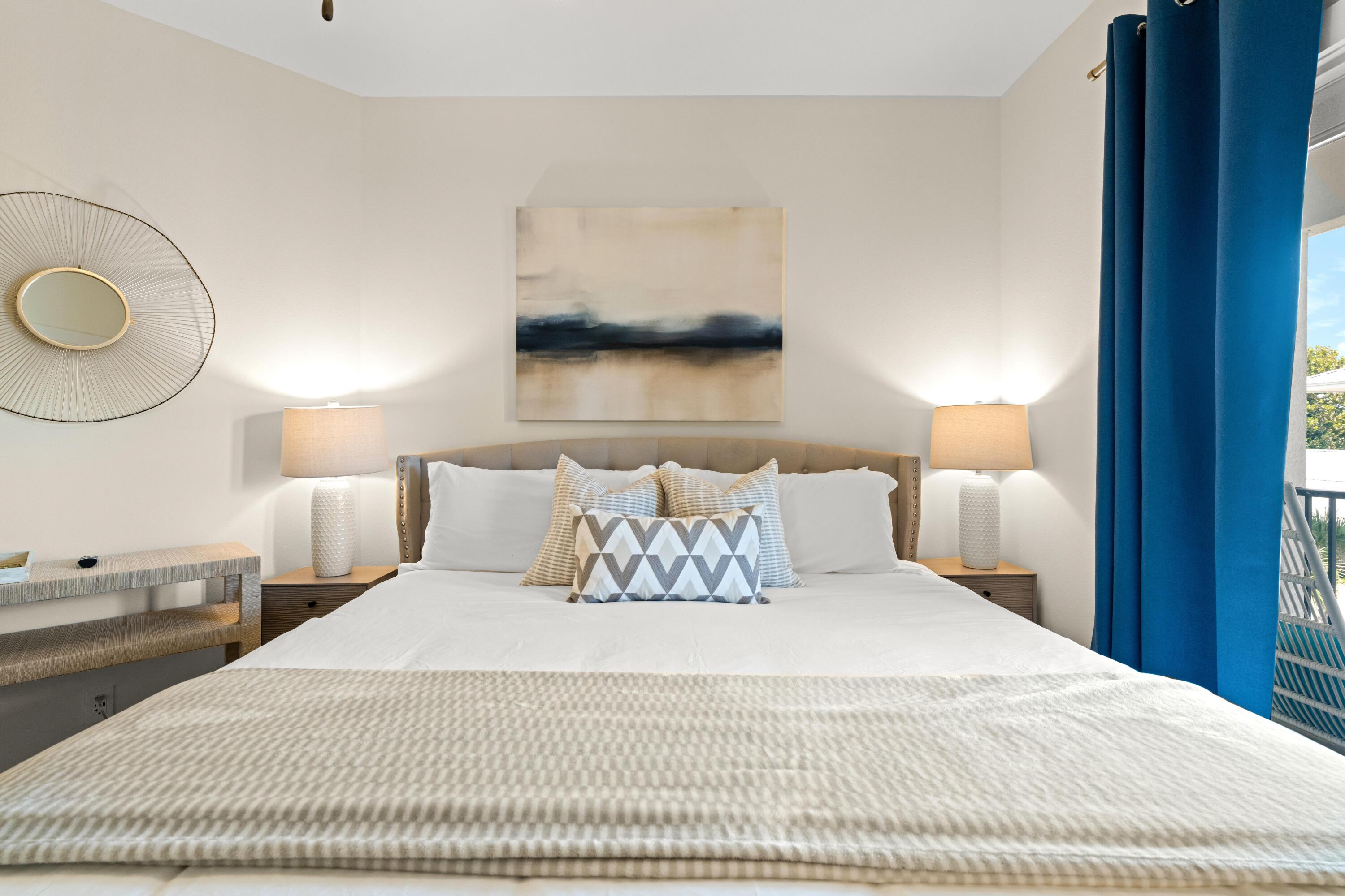 HIDDEN LAKE Condominium - Residential