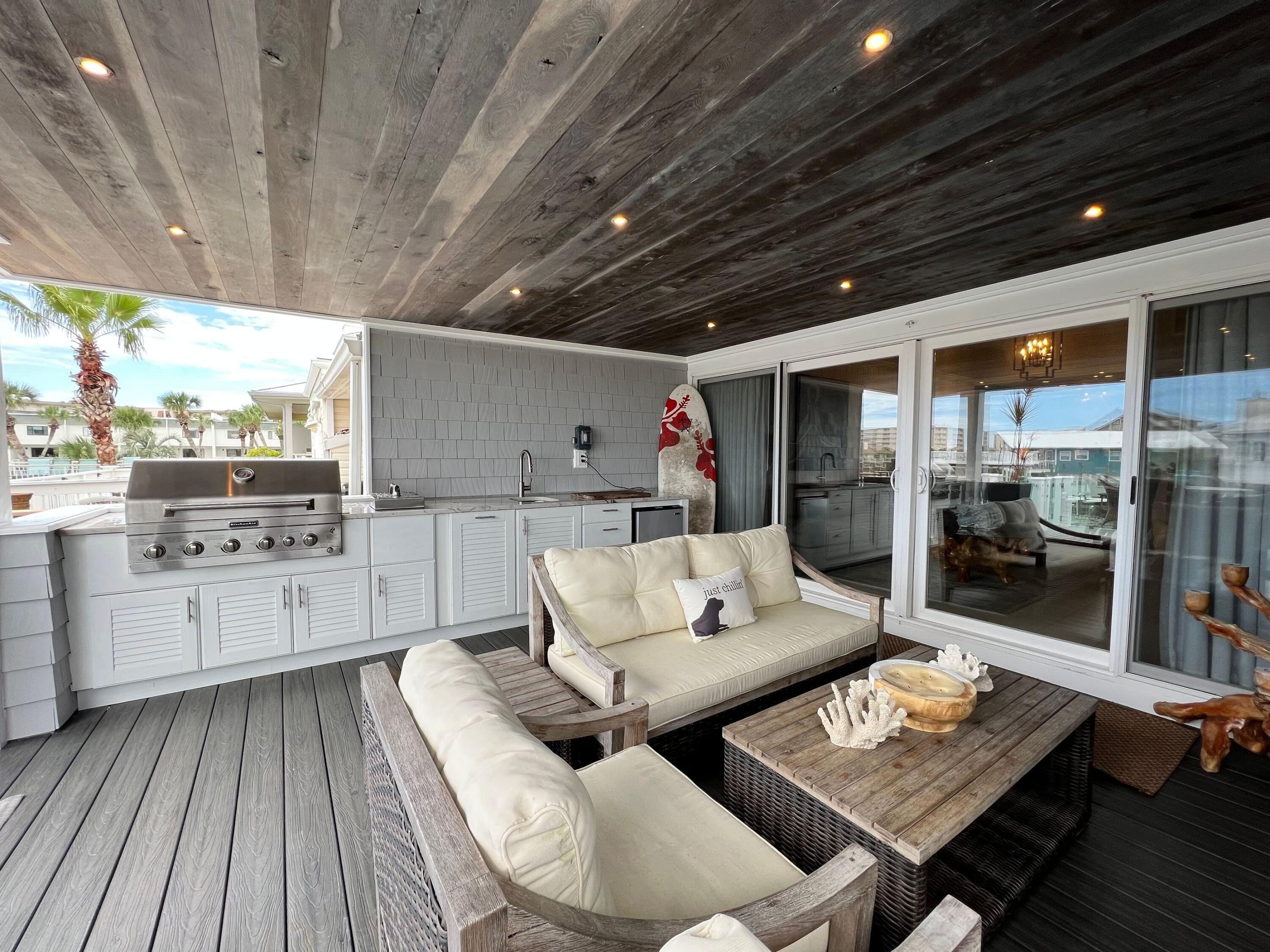 HOLIDAY ISLE - Residential