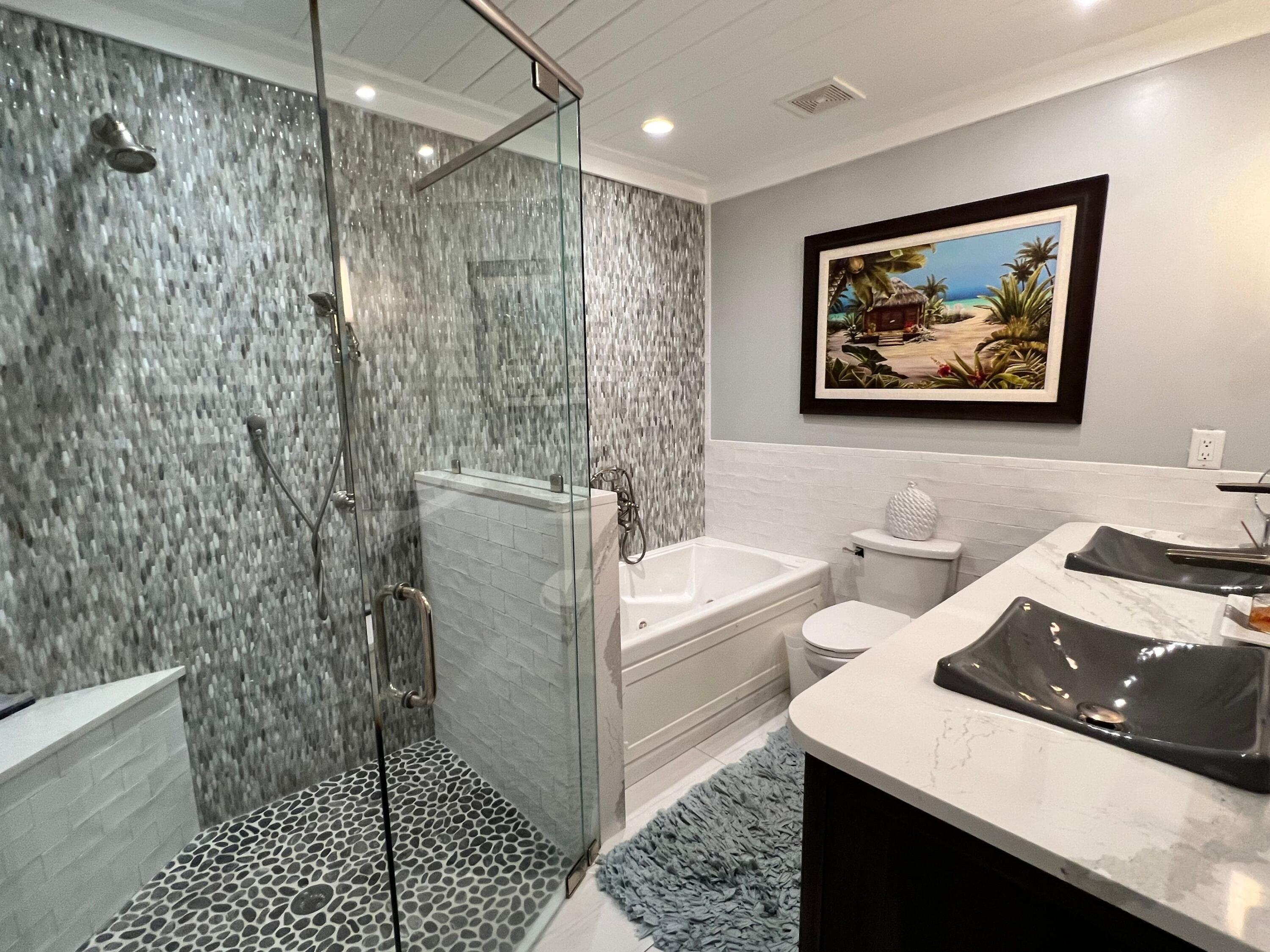 HOLIDAY ISLE - Residential