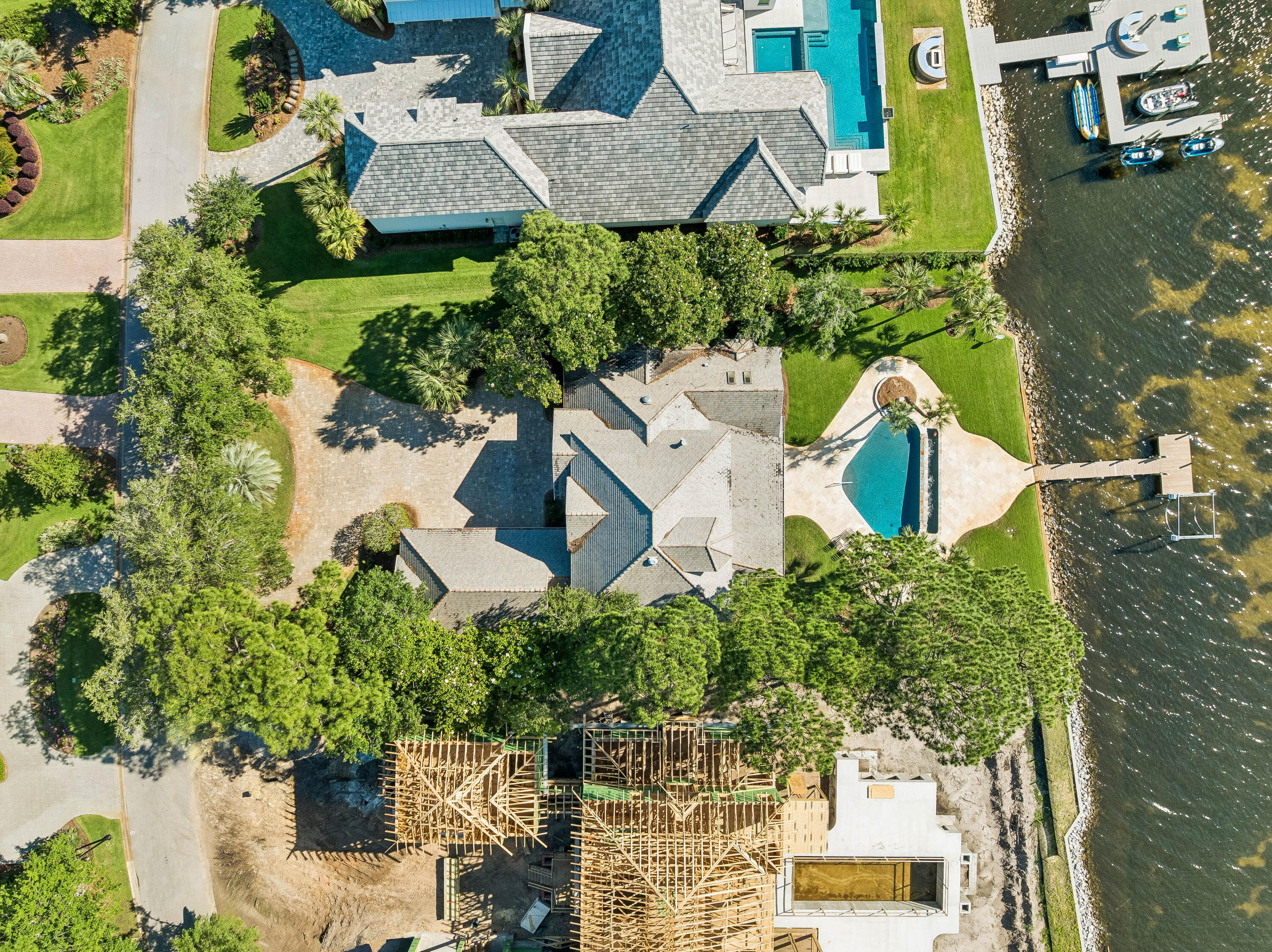 3217 Bay Estates Circle