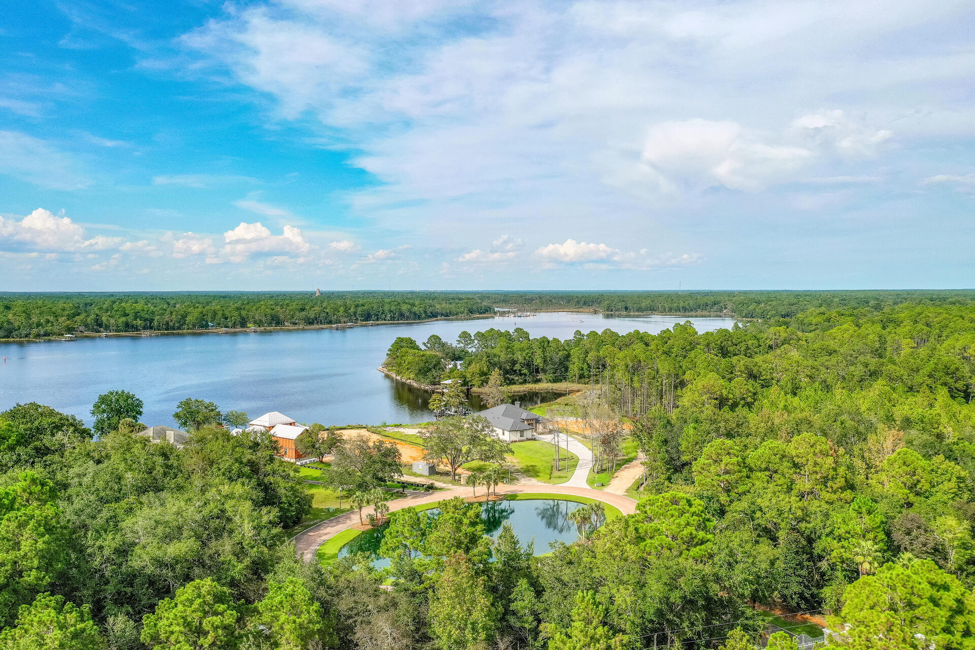 LAGRANGE COVE - Residential