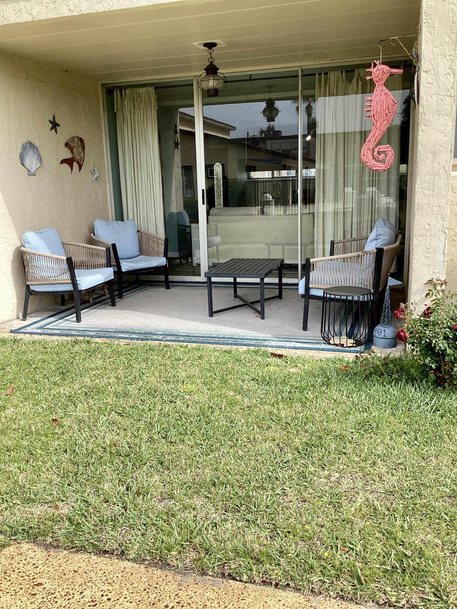 SEA PALM CONDO - Residential