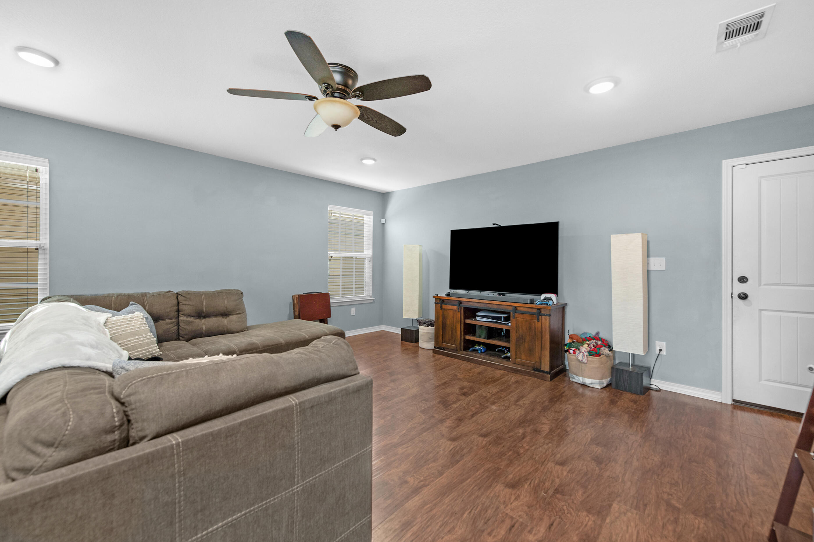 STILLWELL ESTATES - Residential