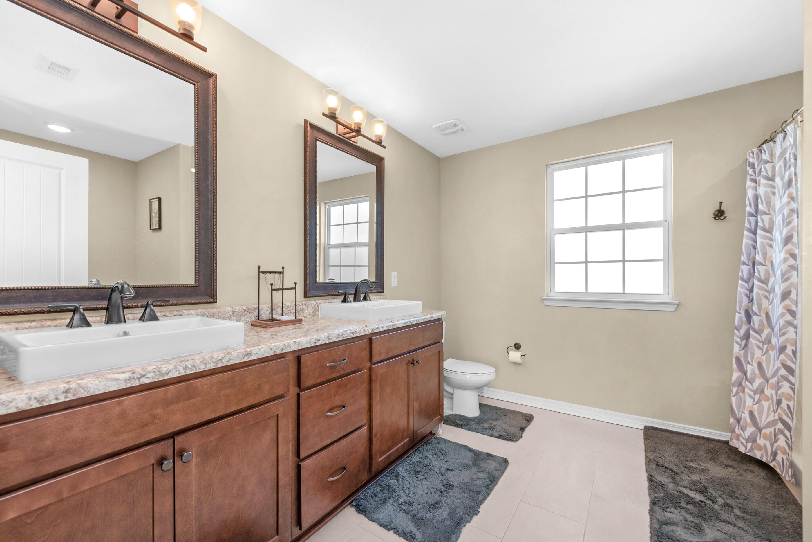 STILLWELL ESTATES - Residential