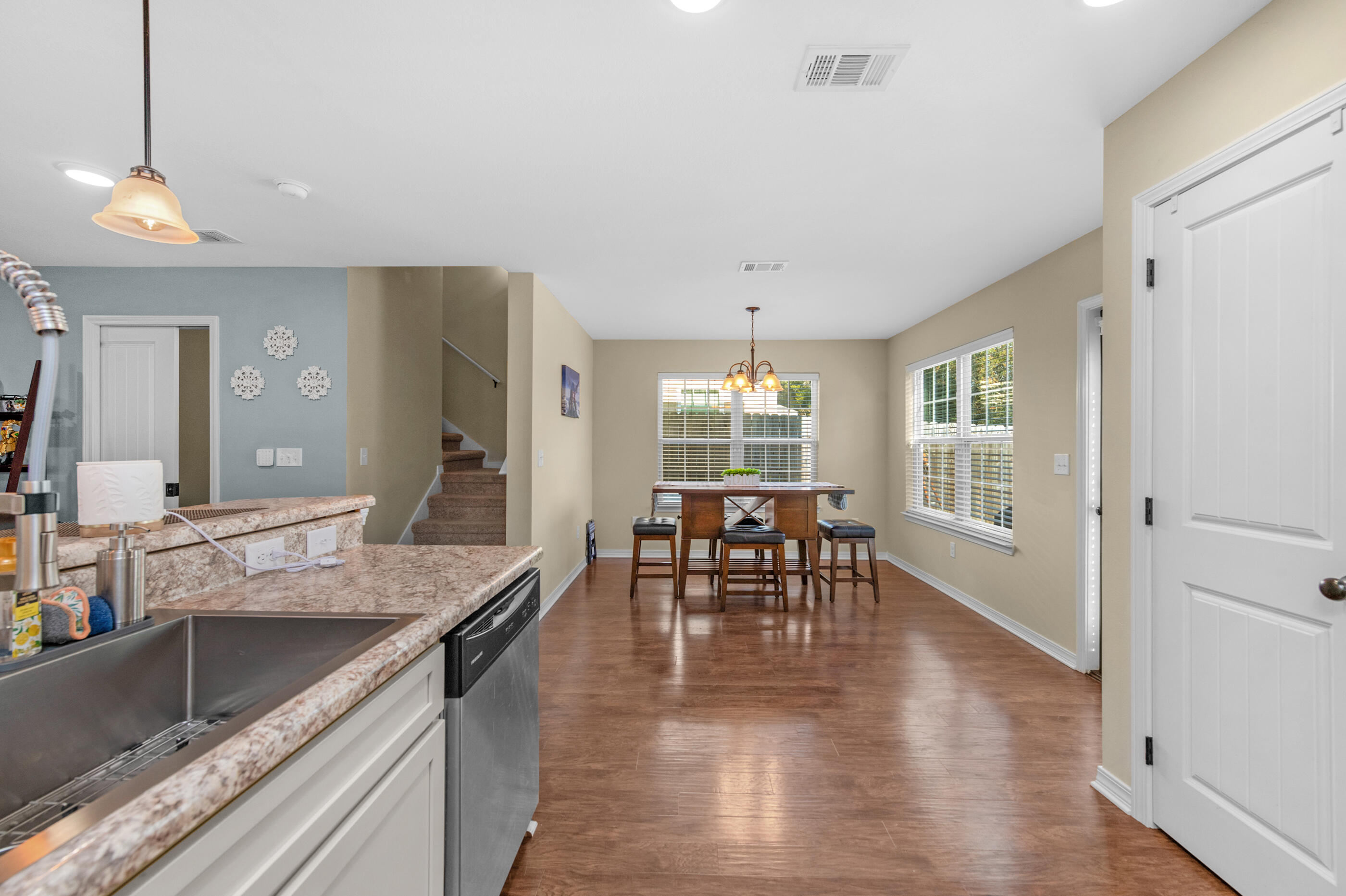 STILLWELL ESTATES - Residential