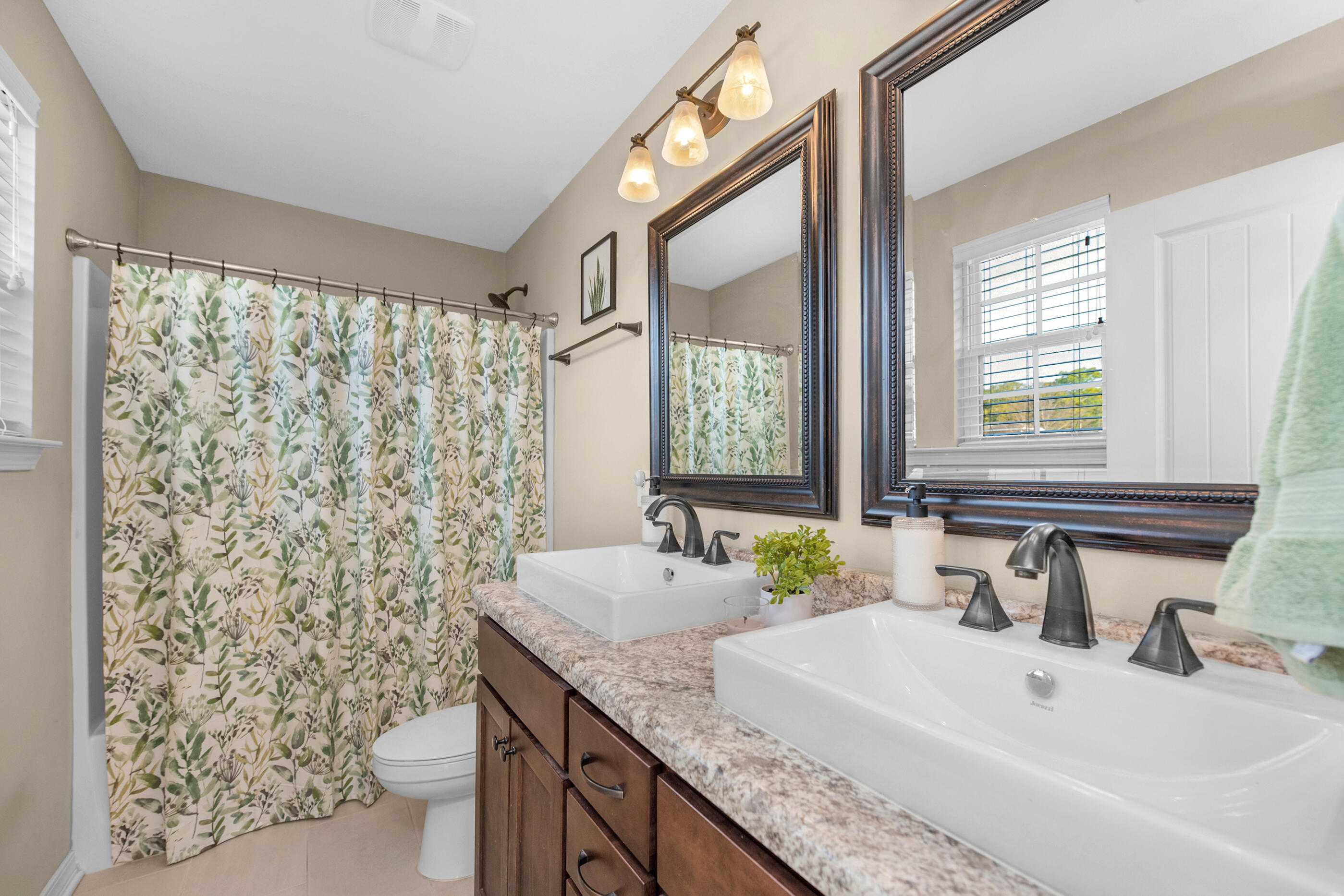 STILLWELL ESTATES - Residential