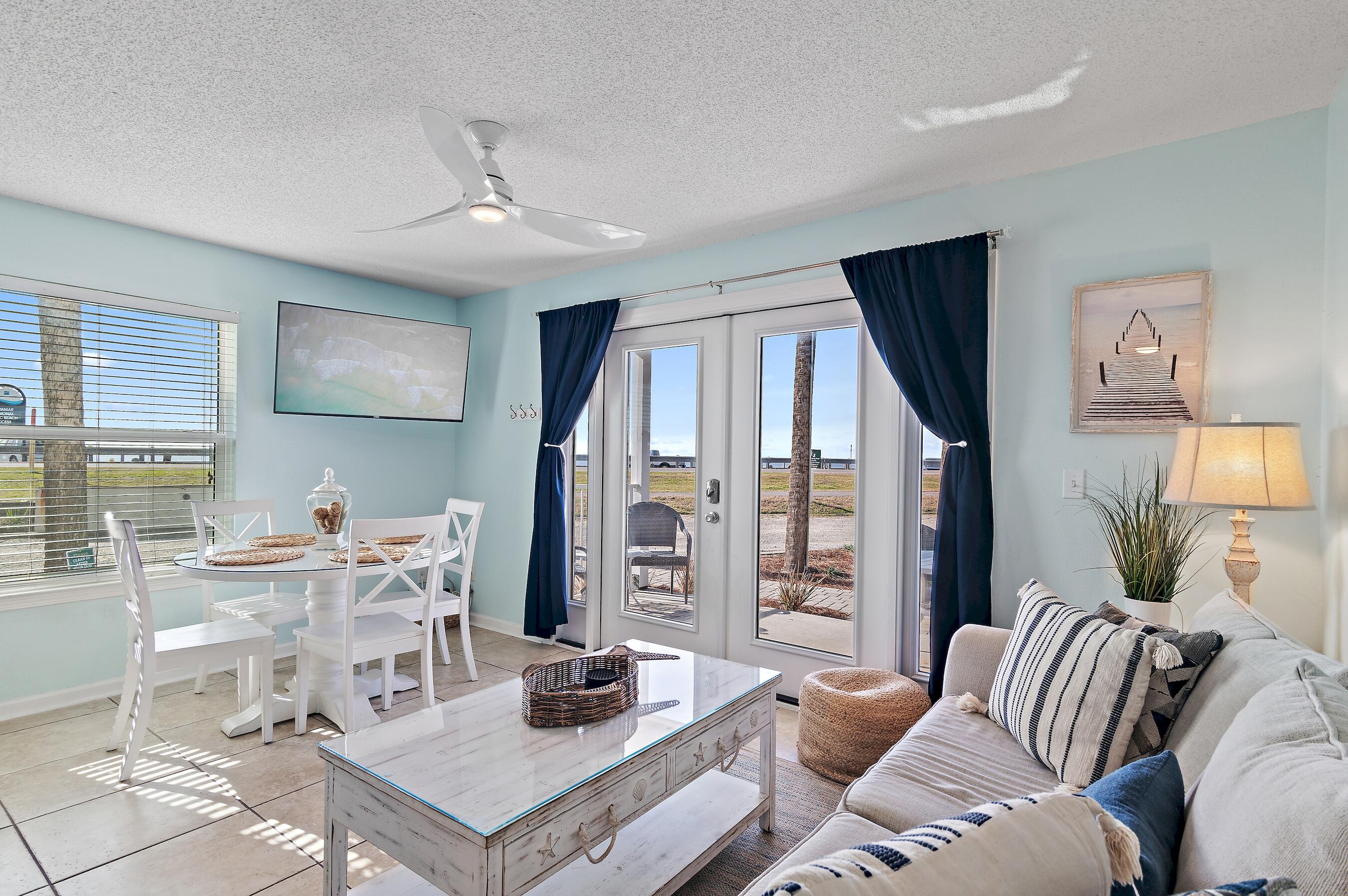 SUMMERSPELL CONDO - Residential