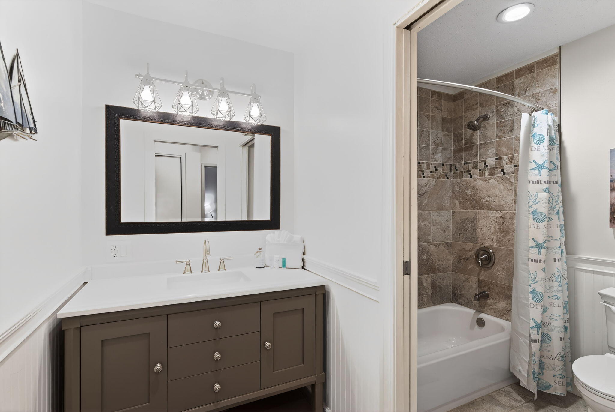 AUGUSTA VILLAGE CONDO - Residential