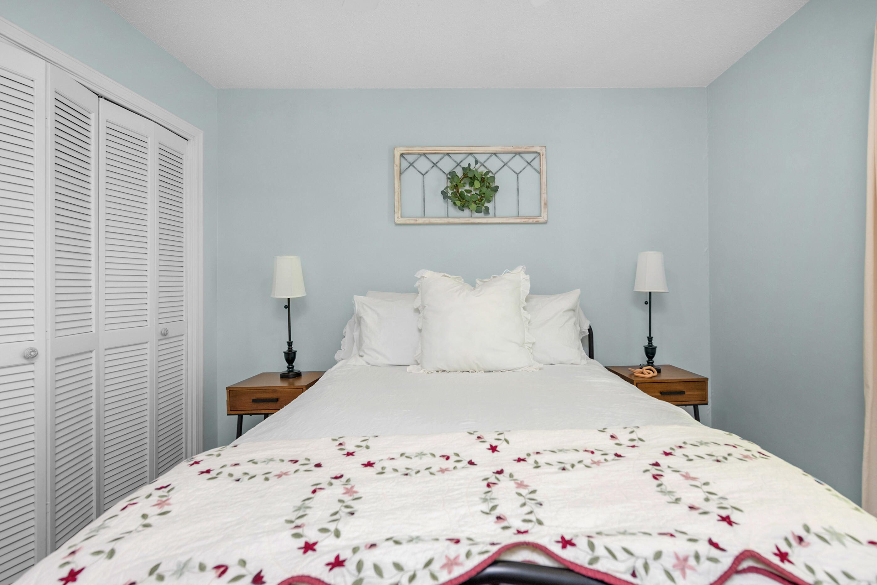 LAS HADAS - Residential Lease