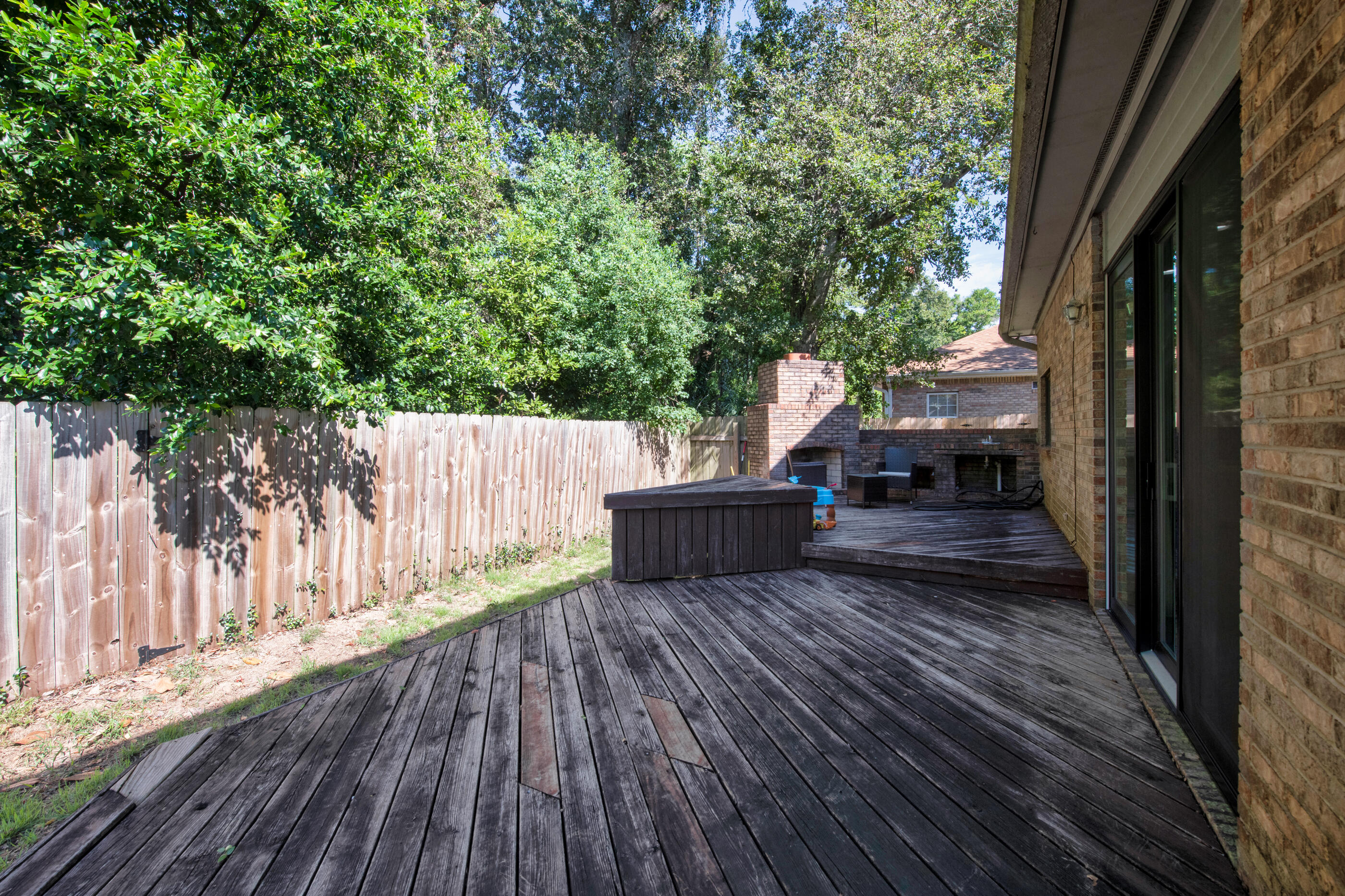 LAS HADAS - Residential Lease