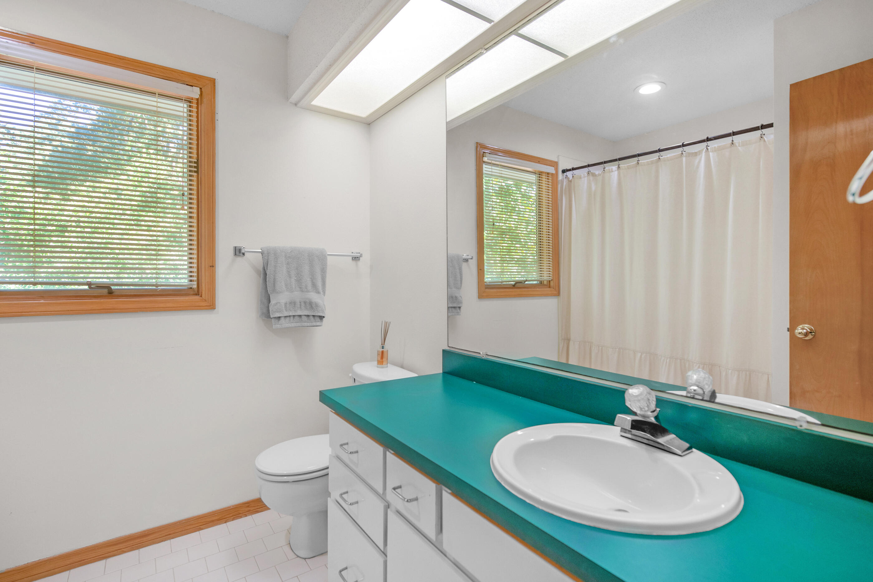 LAS HADAS - Residential Lease