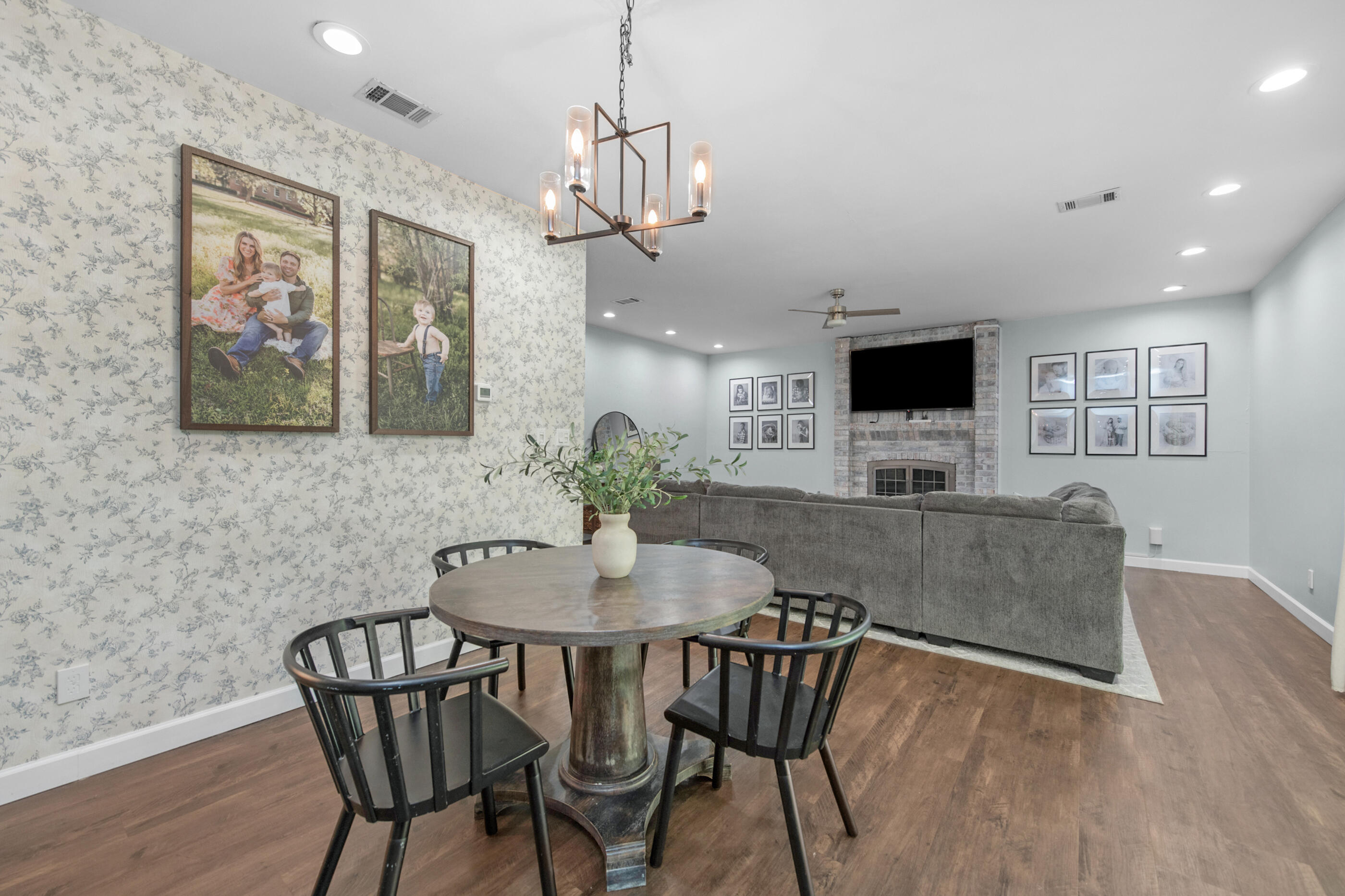 LAS HADAS - Residential Lease