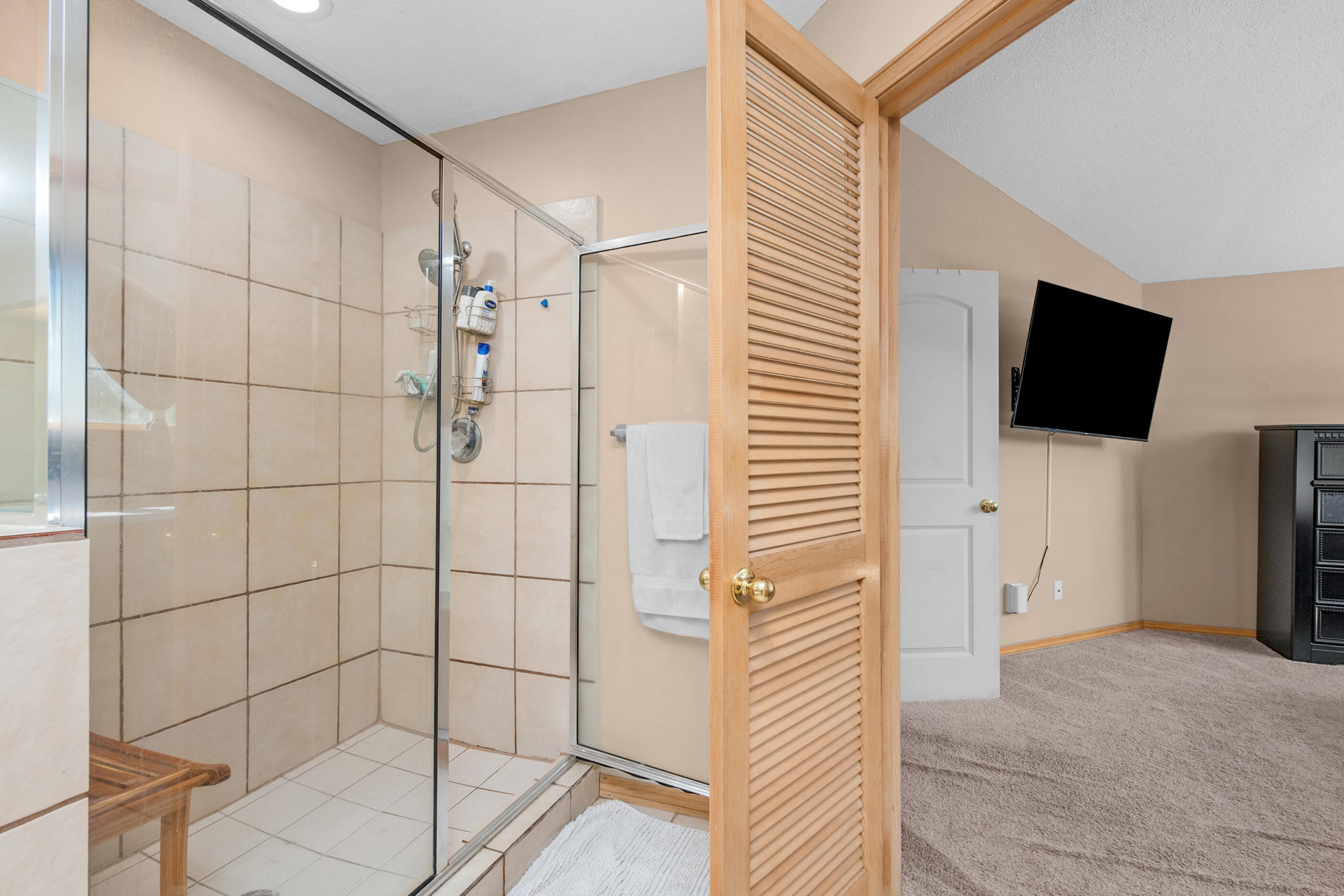 LAS HADAS - Residential Lease