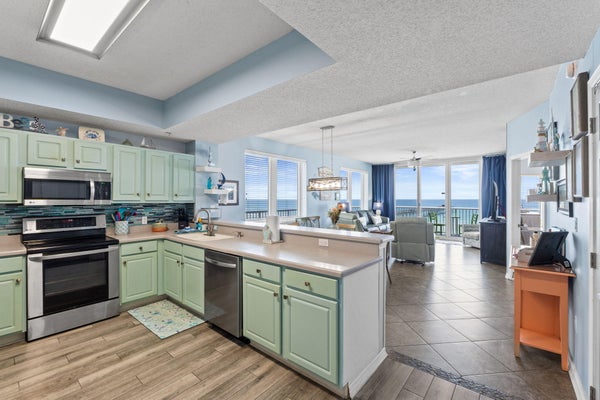 8575 GULF BLVD UNIT 601, NAVARRE, FL 32566 - Image 48ae2551d9830e918770d738aa4f8ce8/69747729