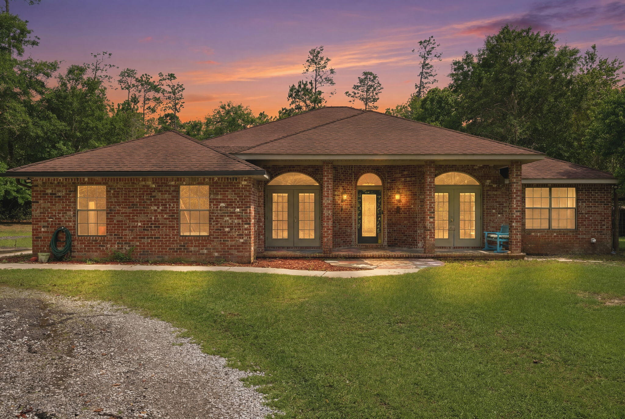 5111 W Pilgrim Trail