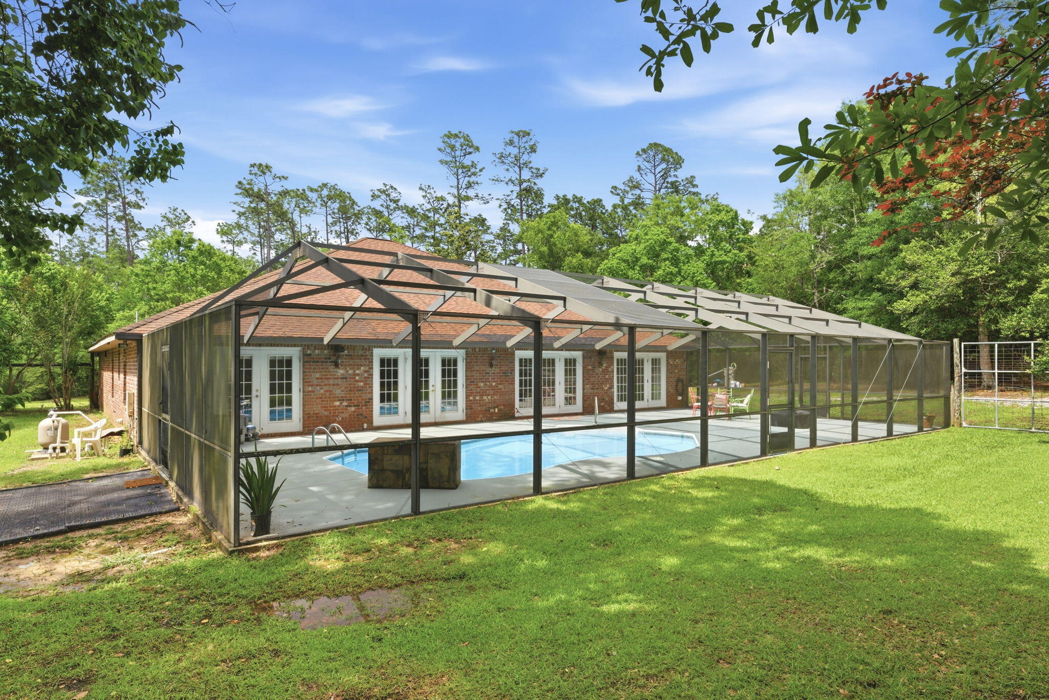 NO RECORDED SUBDIVISION - Residential